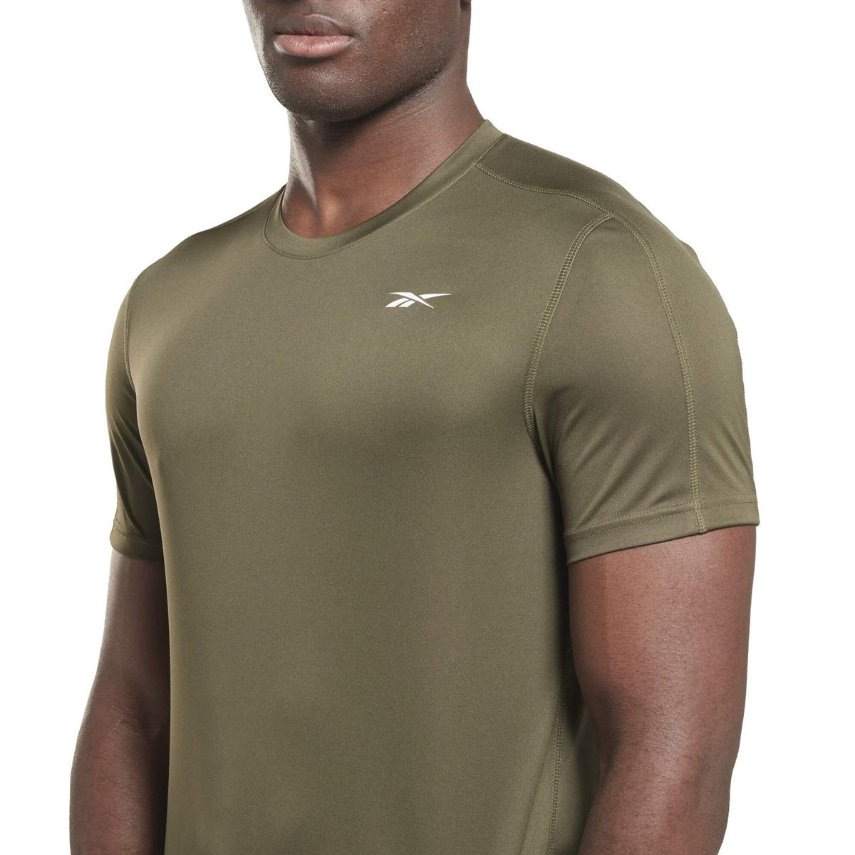 product/r/e/reebok_hi3921_5_apparel_on_model_detail_view_1_white.jpg