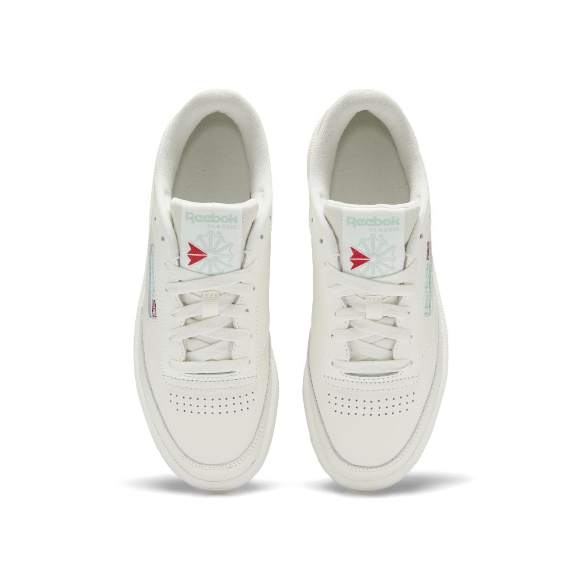 product/r/e/reebok_hq0947_2_footwear_photography_top_portrait_view_white_000.jpg