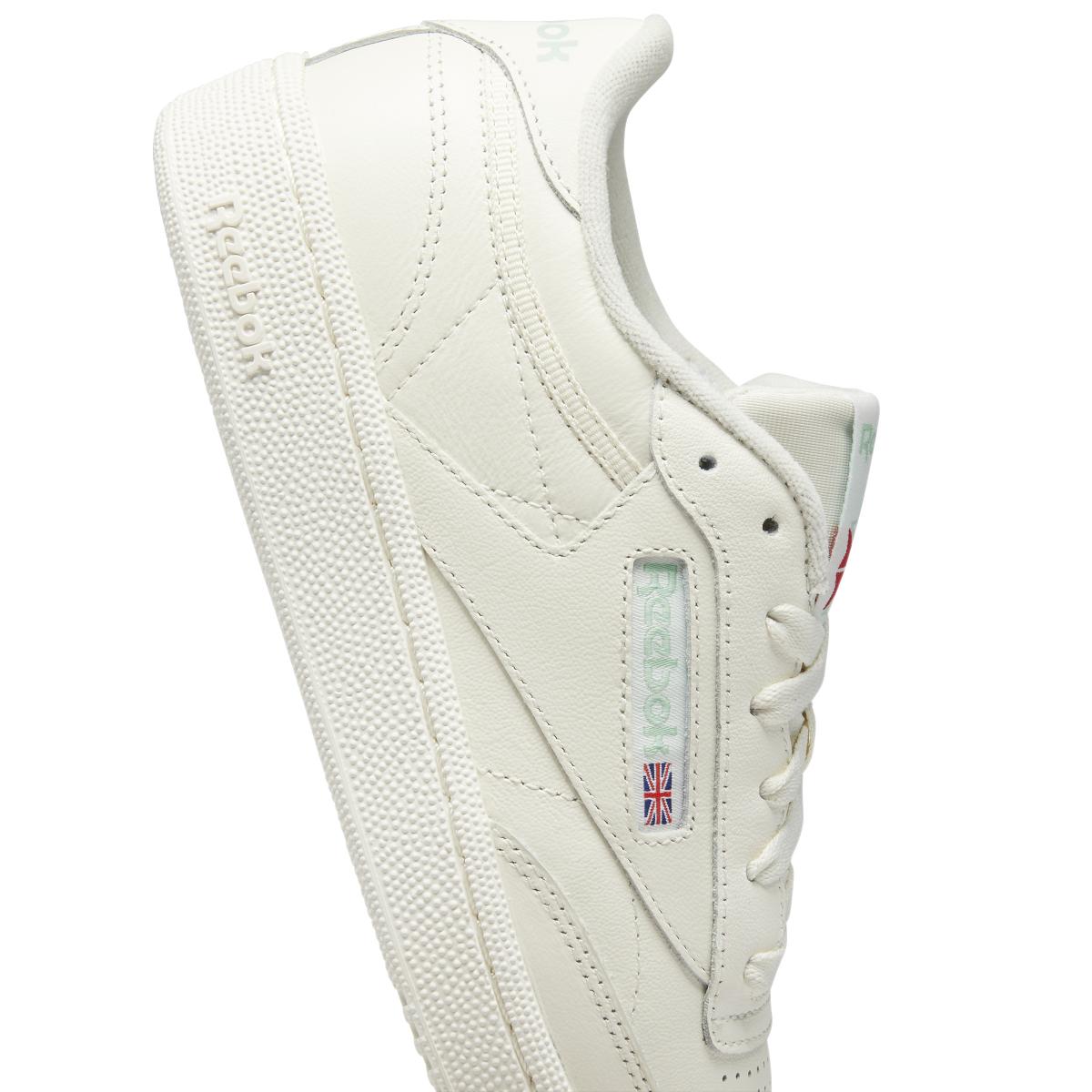 product/r/e/reebok_hq0947_7_footwear_photography_detail_view_1_white_000.jpg