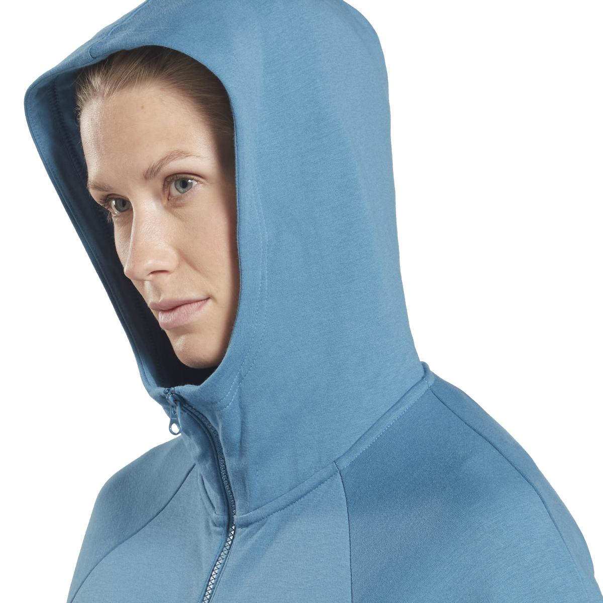product/r/e/reebok_ht6099_6_apparel_on_model_detail_view_2_white.jpg