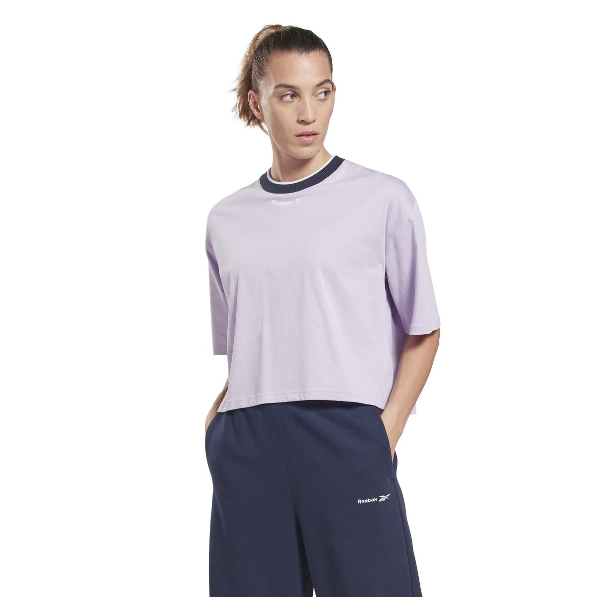 product/r/e/reebok_ht6262_2_apparel_on_model_standard_view_white.jpg