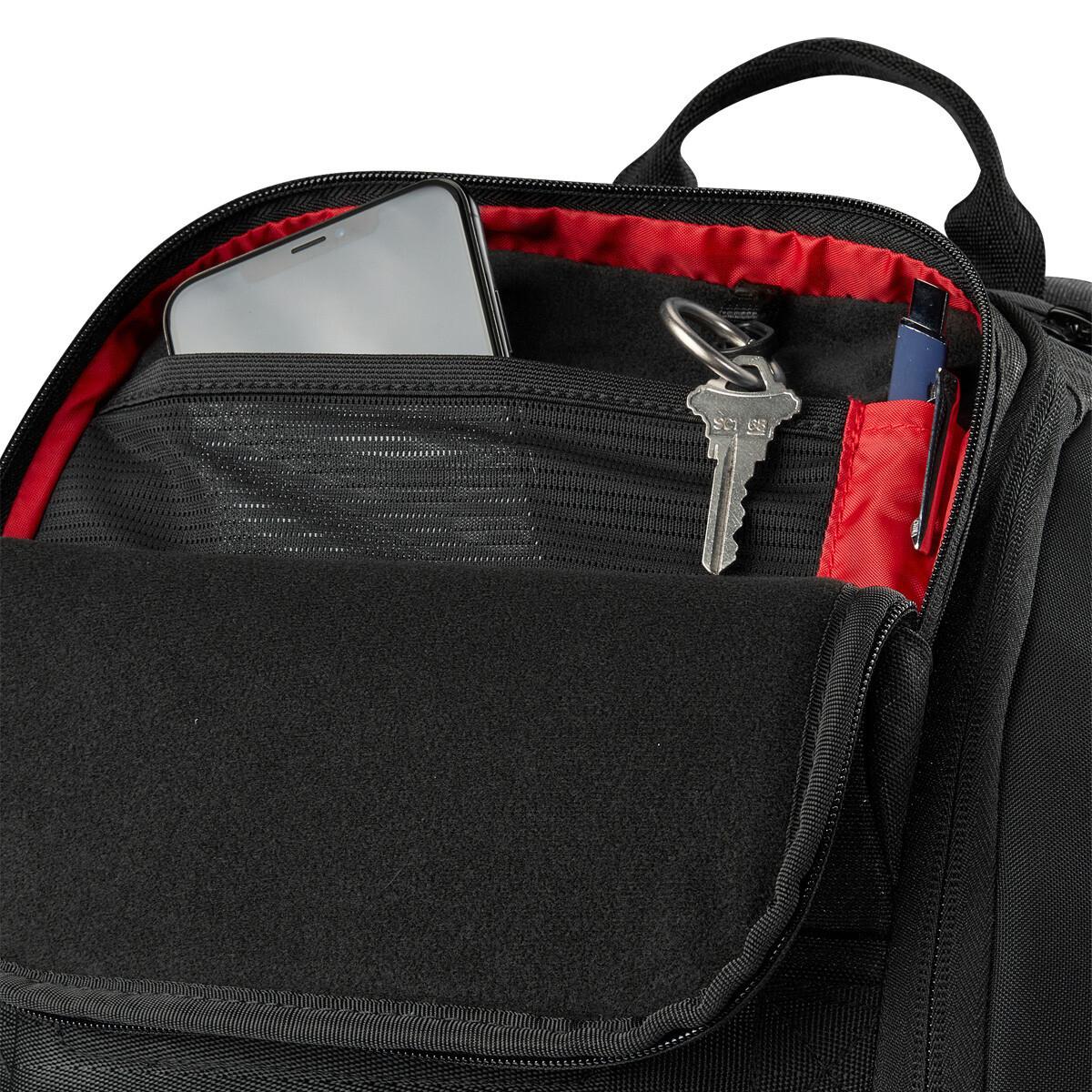 product/w/i/wilson_wr8037901_black-infrared_7.jpg