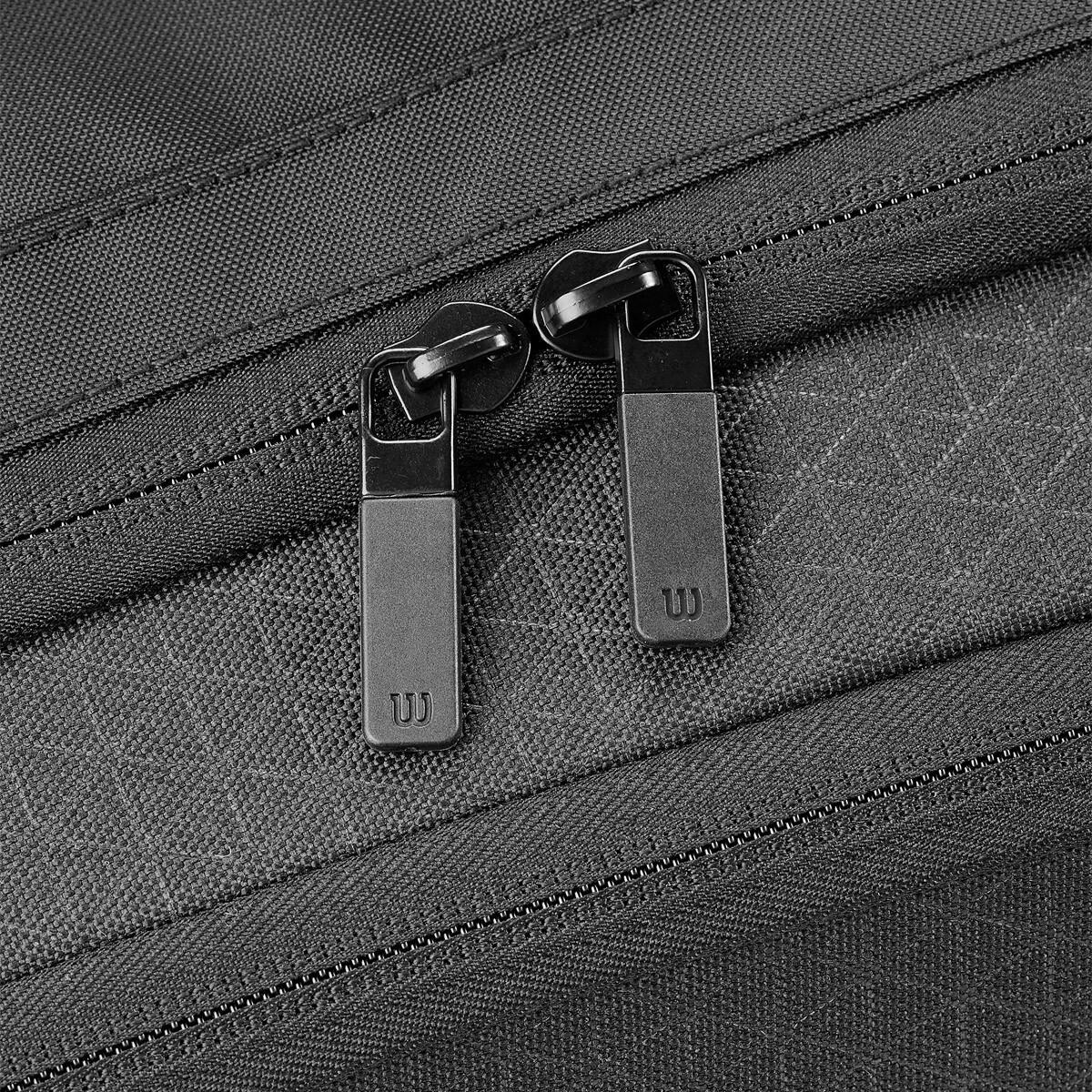 product/w/i/wilson_wr8038101_black-infrared_8.jpg
