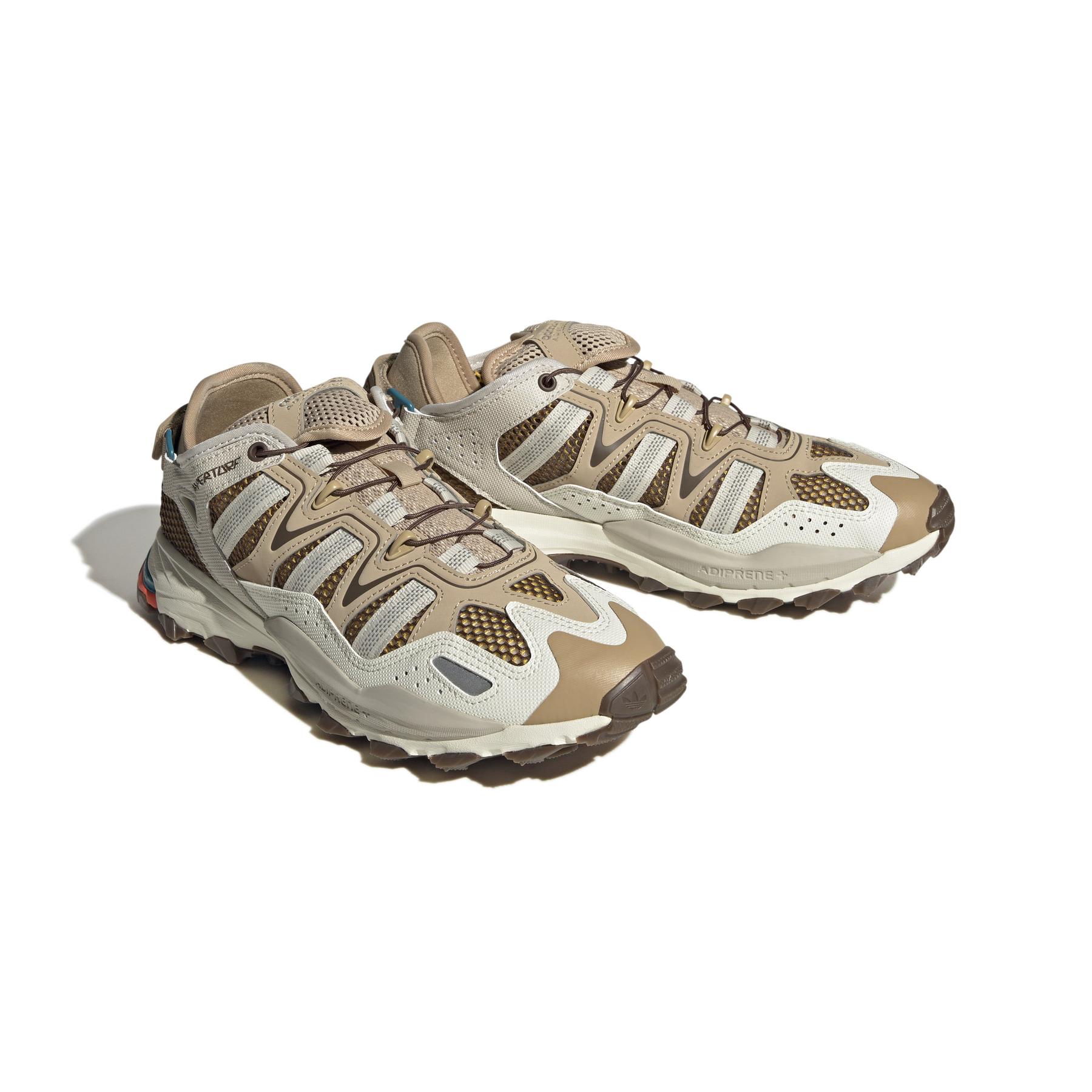 product/2/0/2025_08_adidas_hq9943_6_footwear_photography_front_lateral_top_view_white.jpg