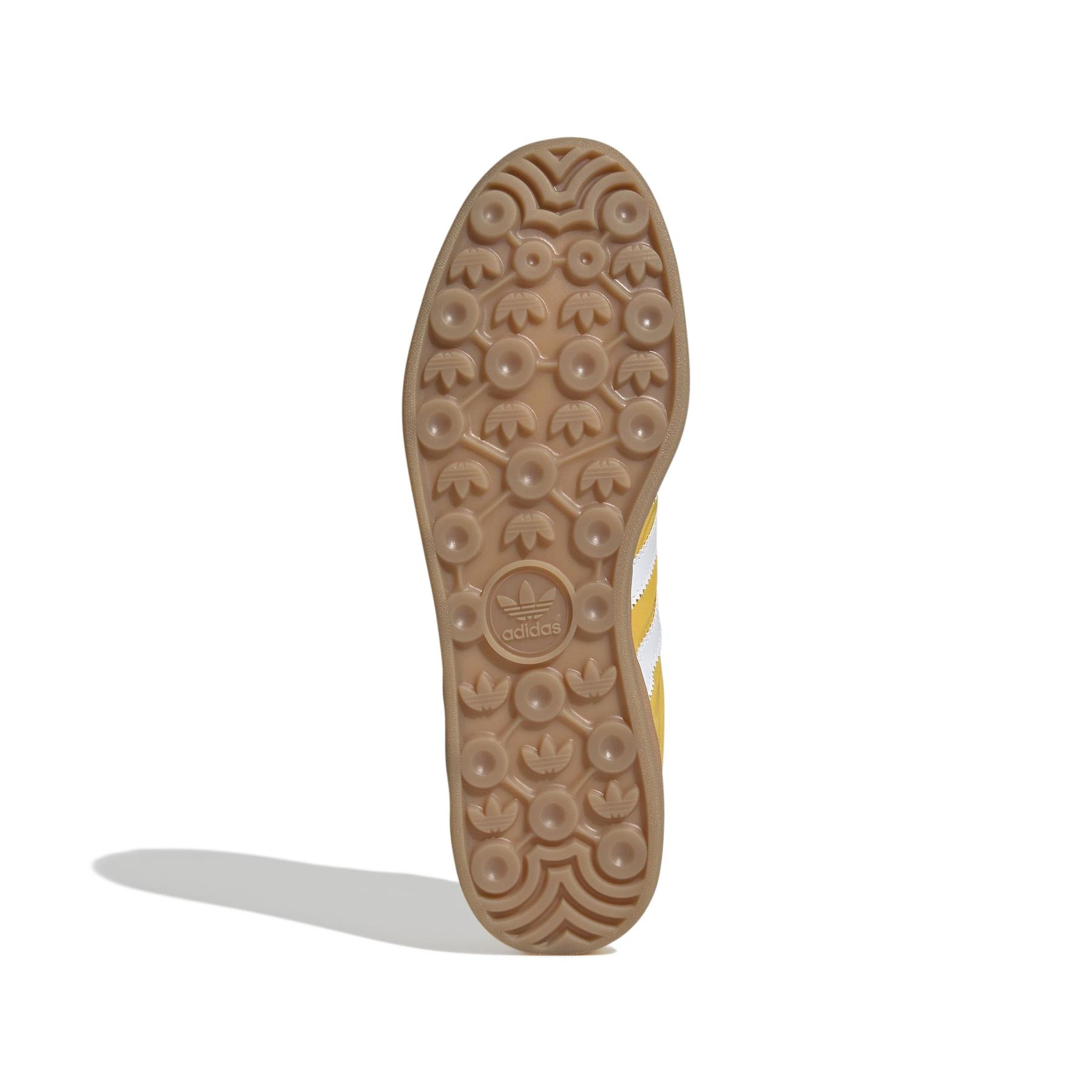 product/2/0/2025_08_adidas_ie6606_4_footwear_photography_bottom_view_white.jpg