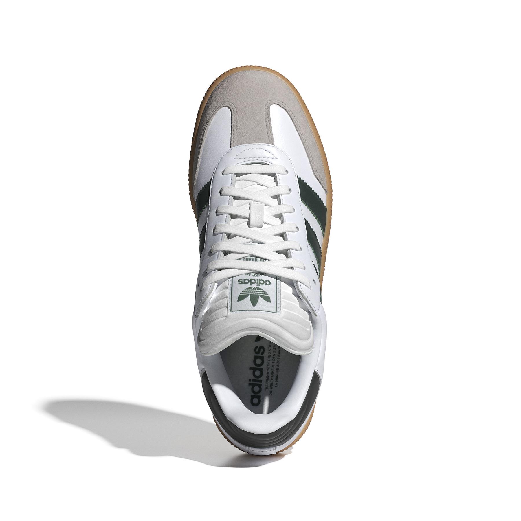product/2/0/2025_08_adidas_ie9181_3_footwear_photography_top_portrait_view_white.jpg