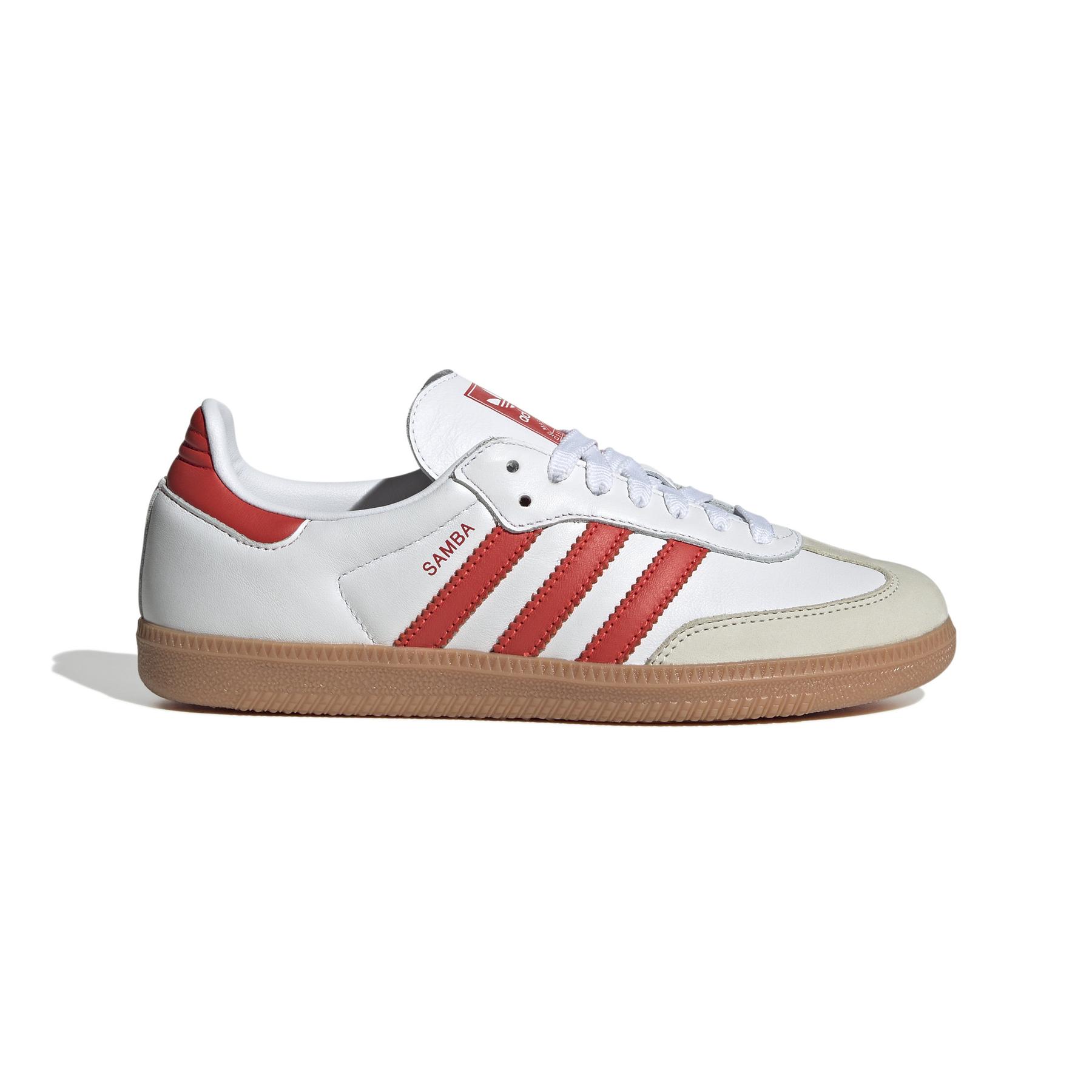 product/2/0/2025_08_adidas_if6513_1_footwear_photography_side_lateral_center_view_white.jpg