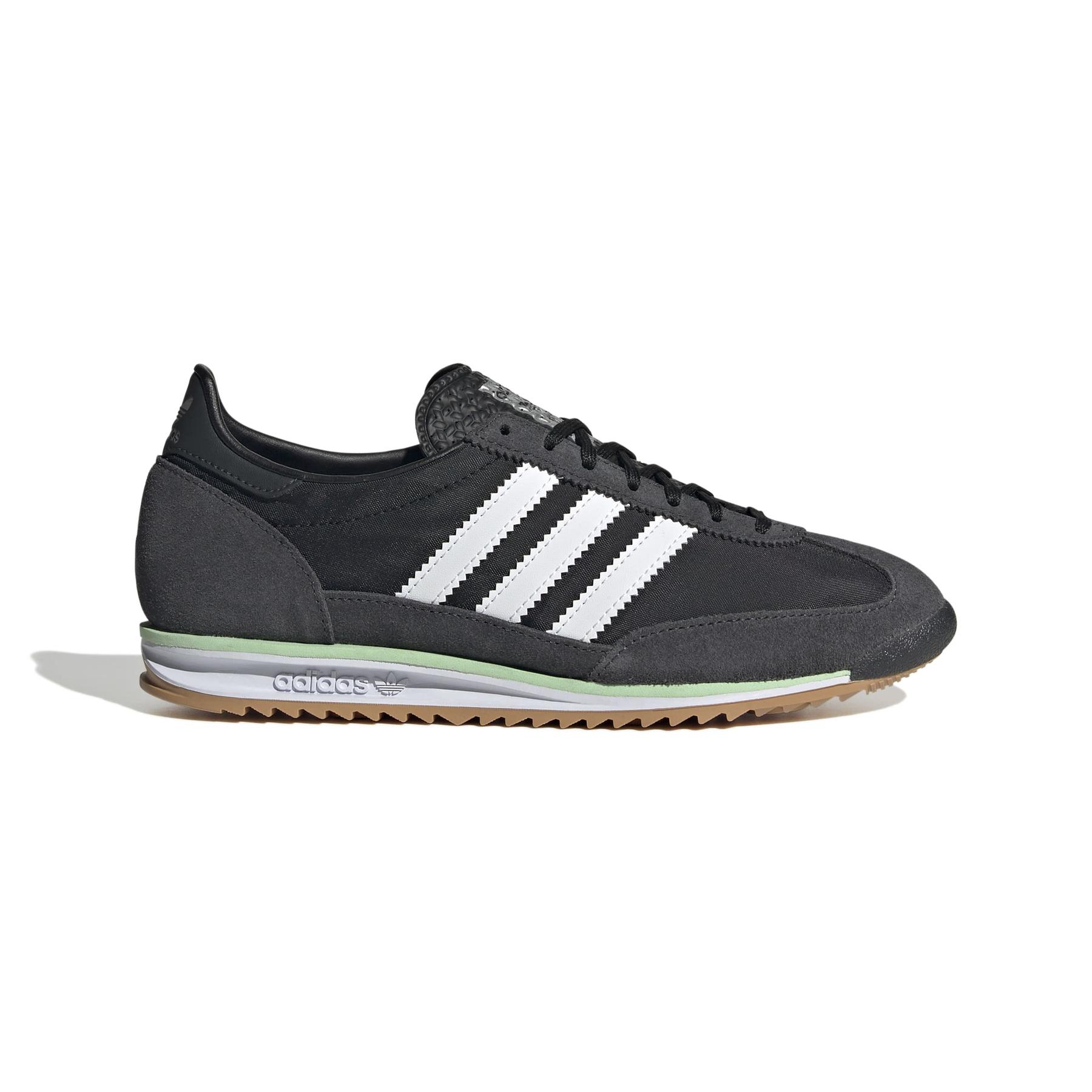 product/2/0/2025_08_adidas_jh7390_1_footwear_photography_side_lateral_center_view_white.jpg