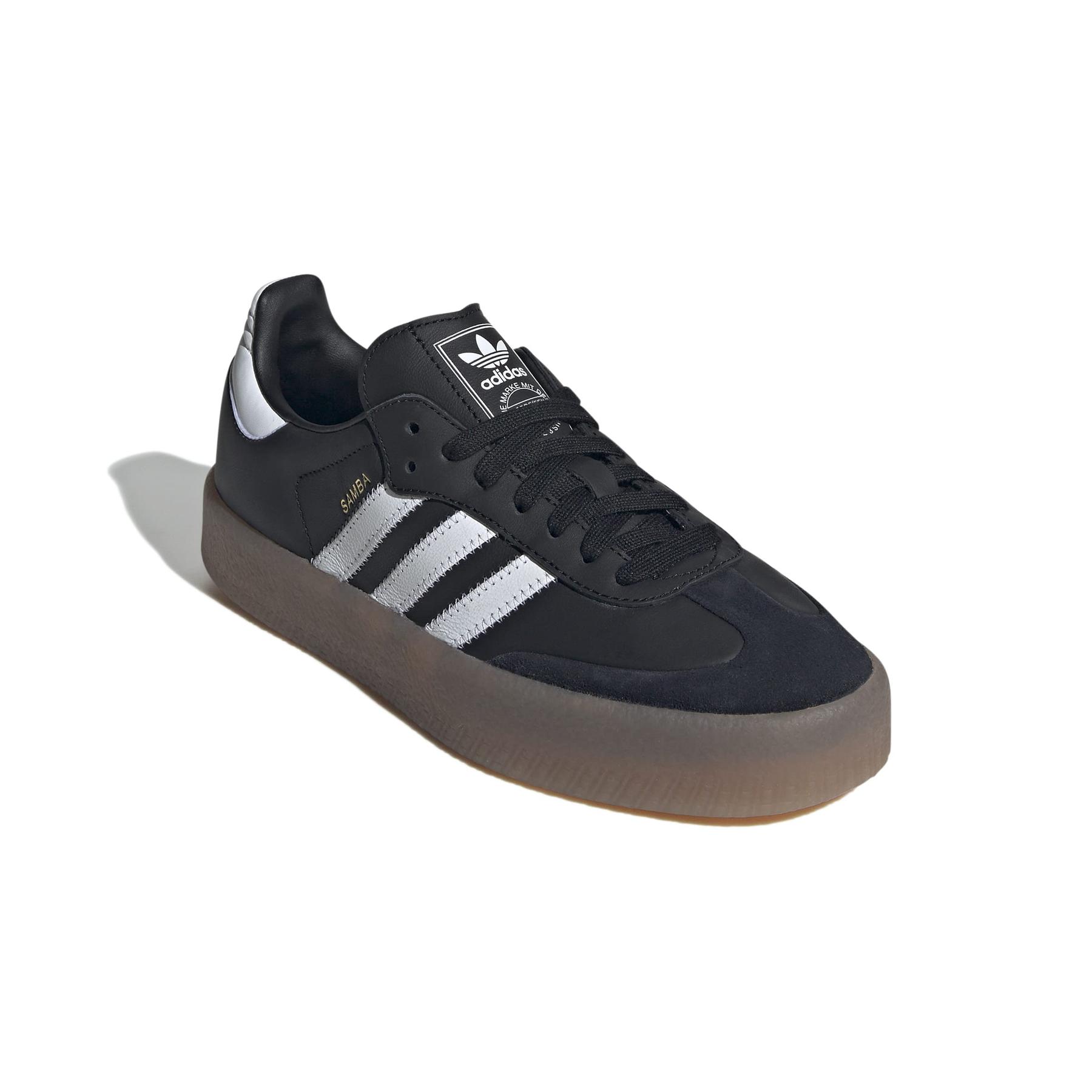 product/2/0/2025_08_adidas_ji1350_6_footwear_photography_front_lateral_top_view_white.jpg
