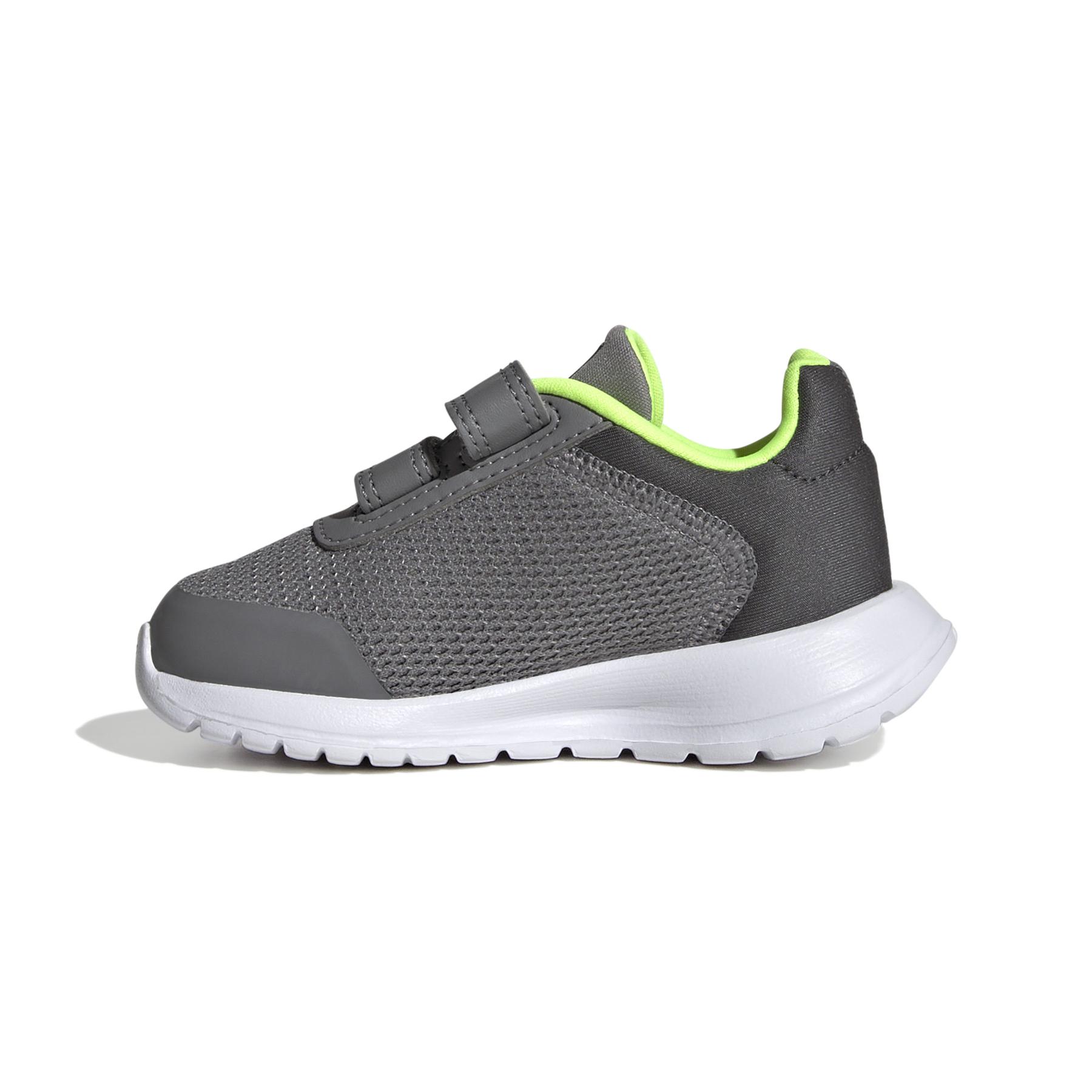 product/2/0/2025_09_adidas_if0355_5_footwear_photography_side_medial_center_view_white.jpg