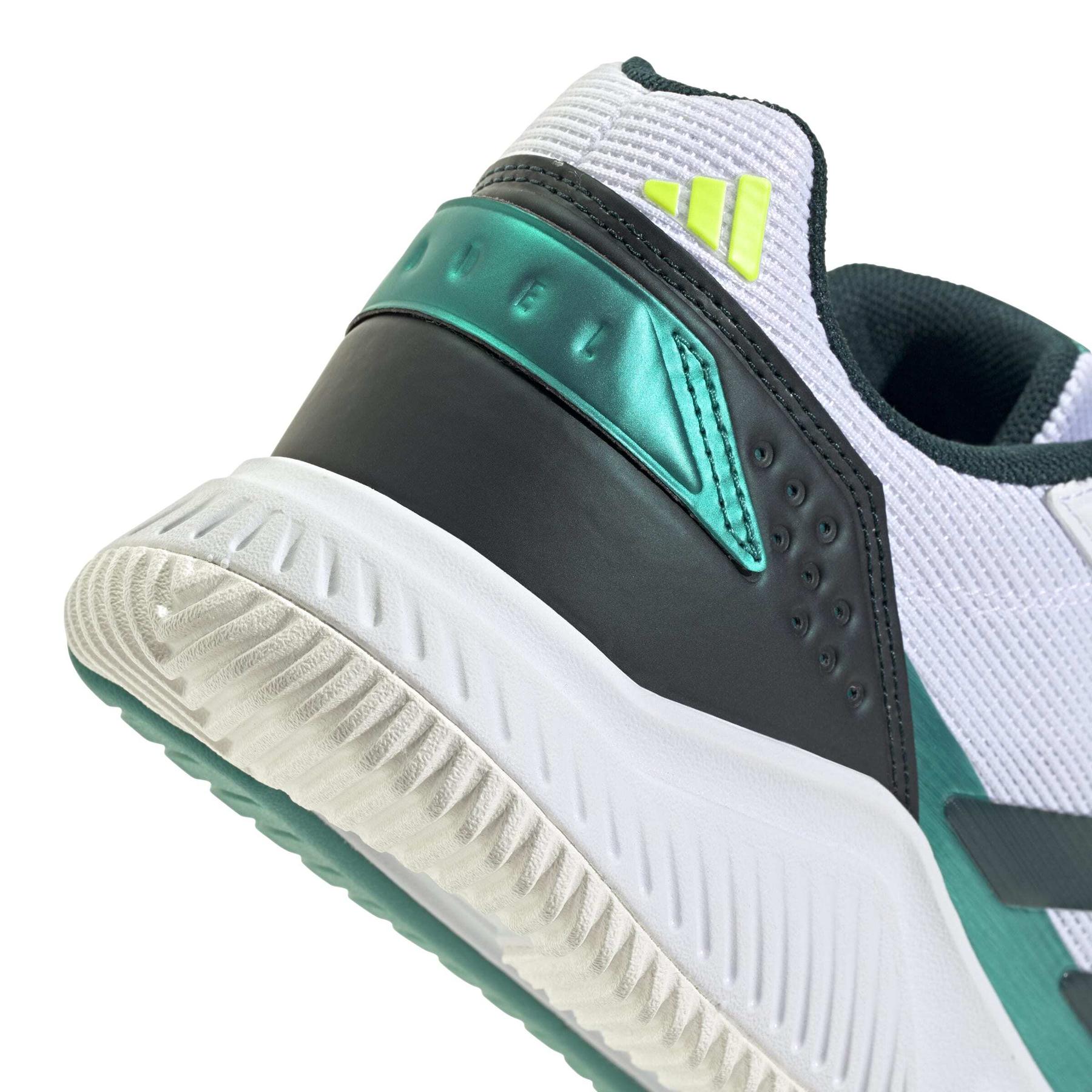 product/2/0/2025_09_adidas_jp7232_9_footwear_photography_detail_view_2_white.jpg