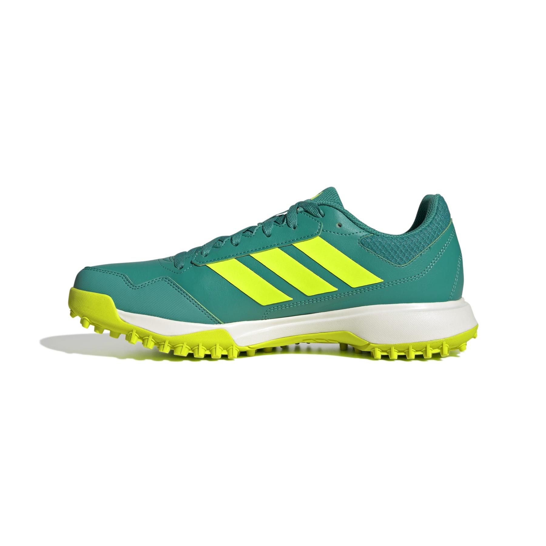 product/2/0/2025_adidas_jh5723_5_footwear_photography_side_medial_center_view_white.jpg