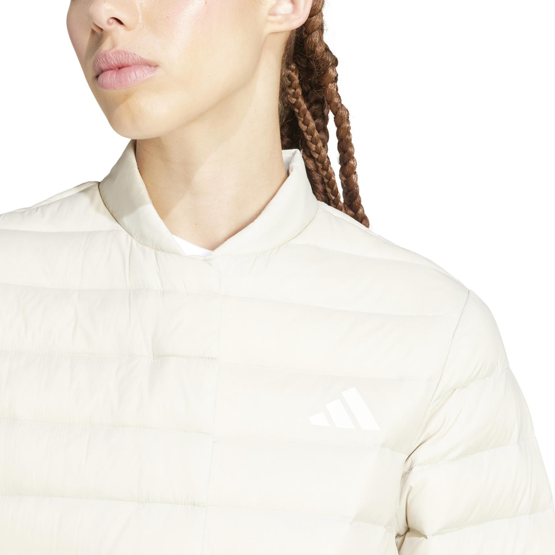 2/0/2025_adidas_jj1196_6_apparel_on_model_detail_view_2_white.jpg