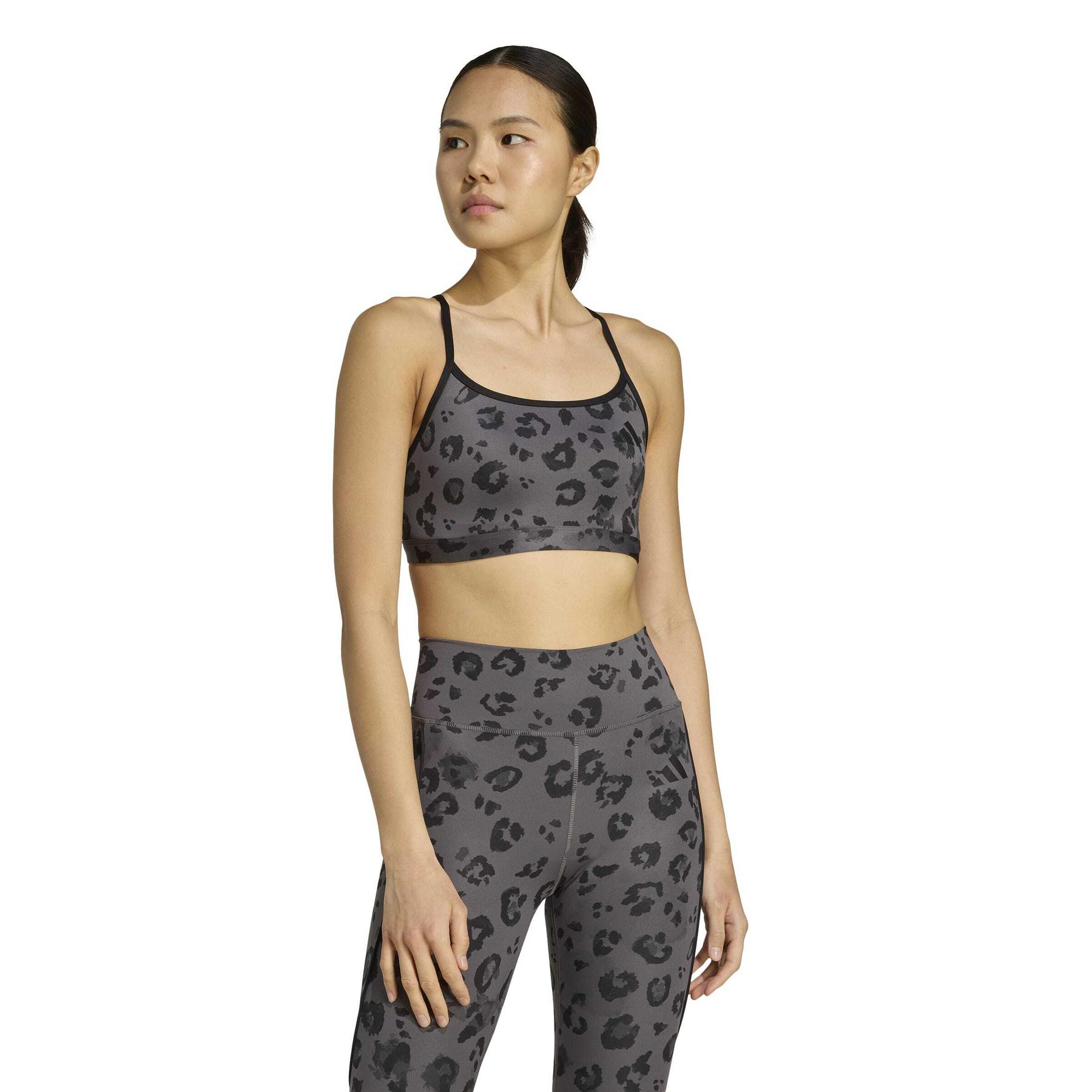 product/2/0/2025_adidas_jn2662_3_apparel_on_model_standard_view_white.jpg