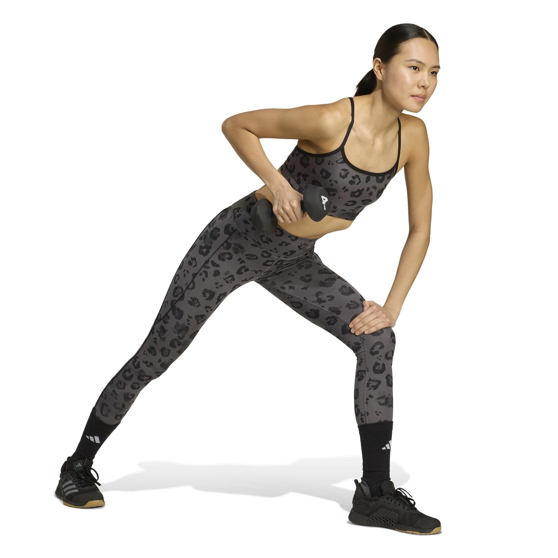 product/2/0/2025_adidas_jn2662_5_apparel_on_model_walking_view_white.jpg