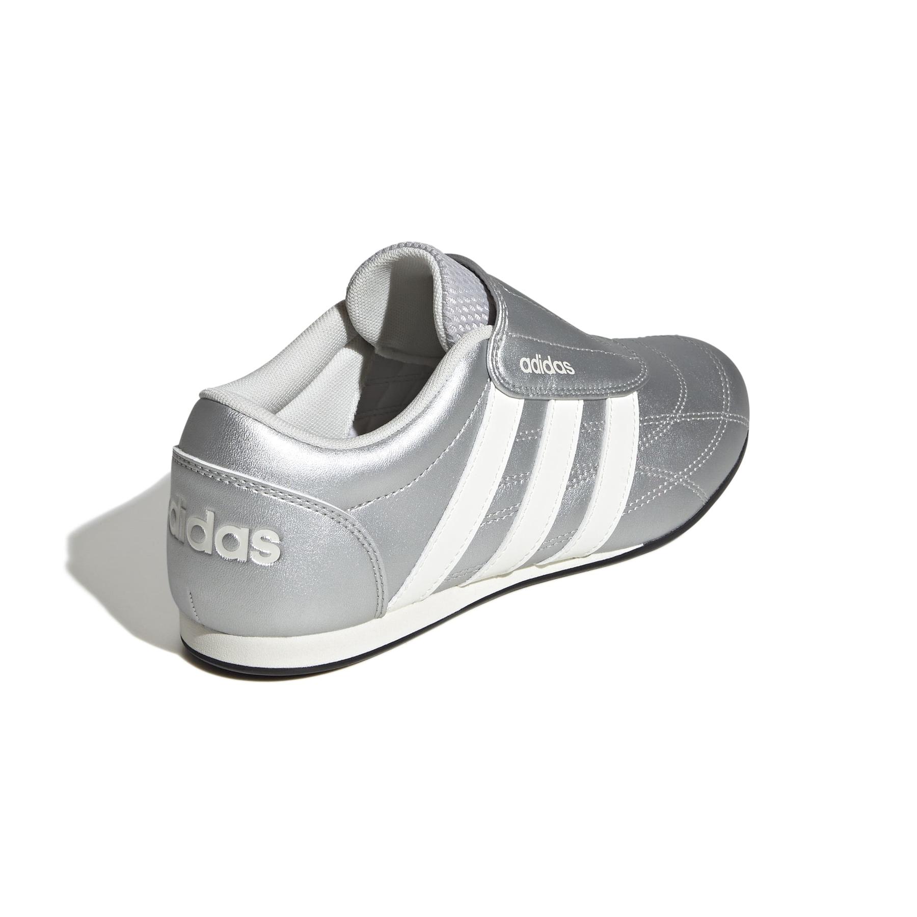 product/2/0/2025_adidas_jp9448_7_footwear_photography_back_lateral_top_view_white.jpg
