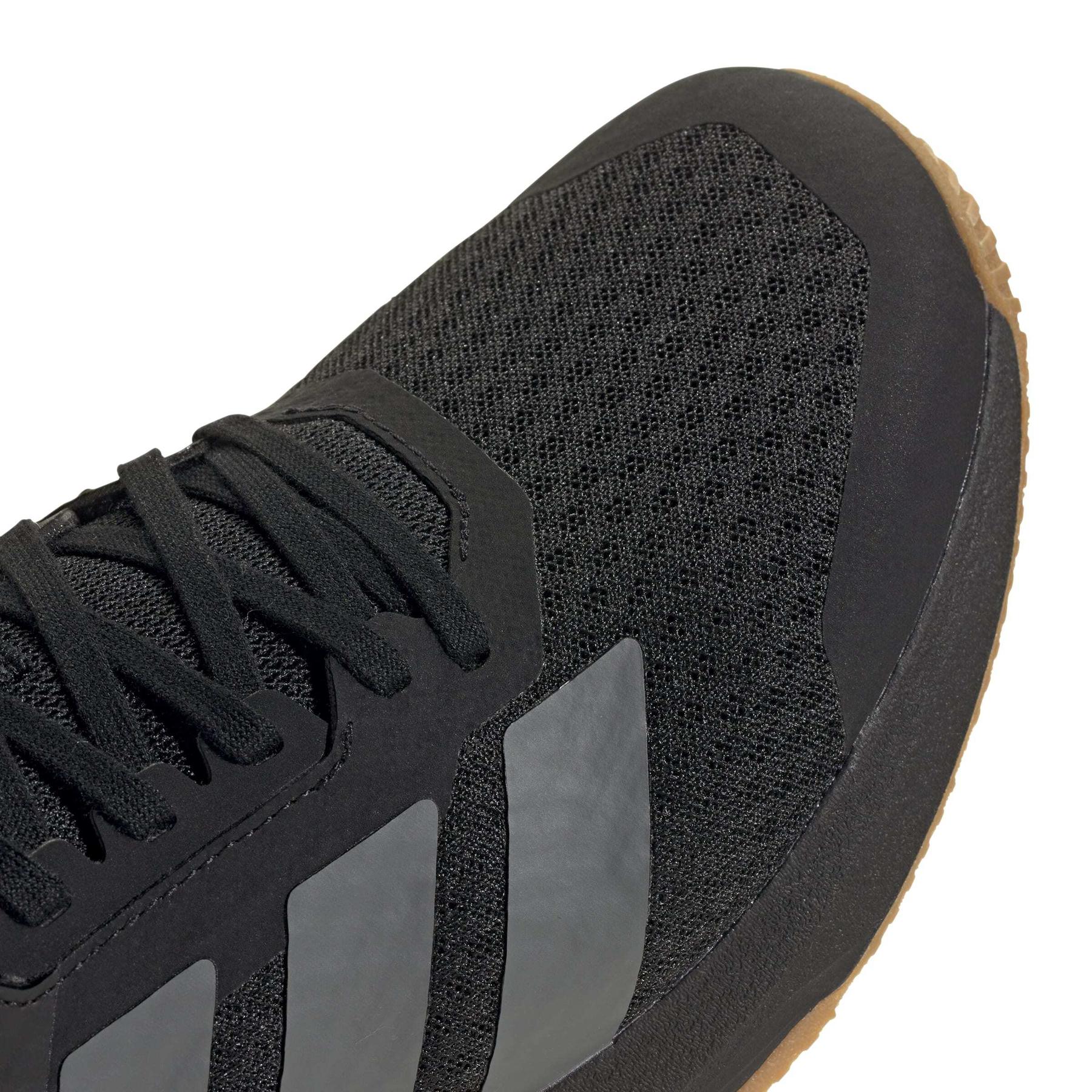 2/0/2025_adidas_jq1767_8_footwear_photography_detail_view_1_white.jpg
