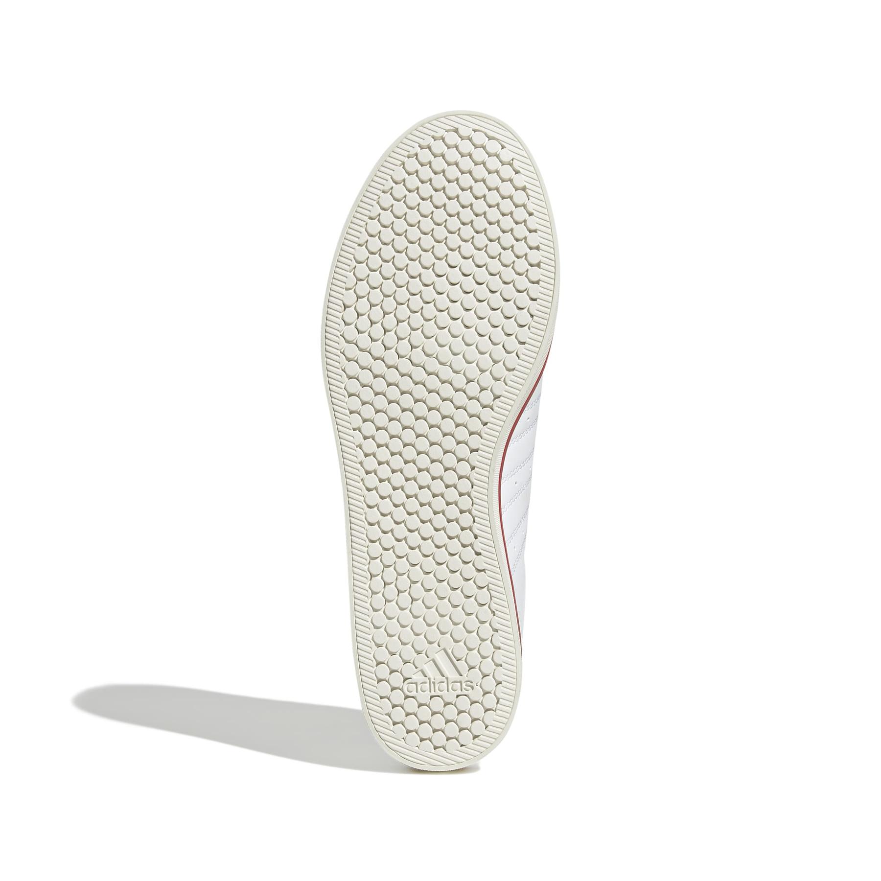 2/0/2025_adidas_jq3111_4_footwear_photography_bottom_view_white.jpg