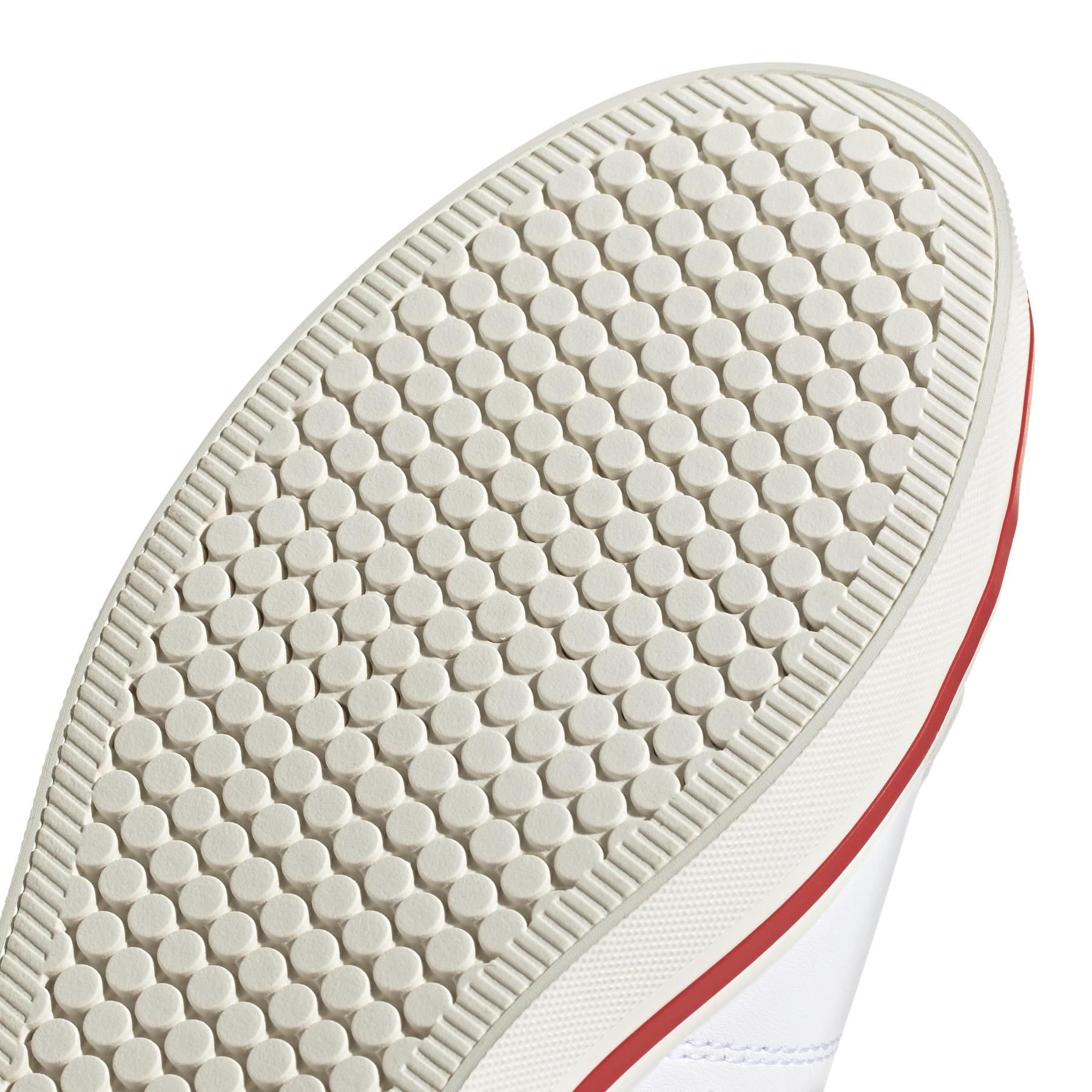 2/0/2025_adidas_jq3111_9_footwear_photography_detail_view_2_white.jpg