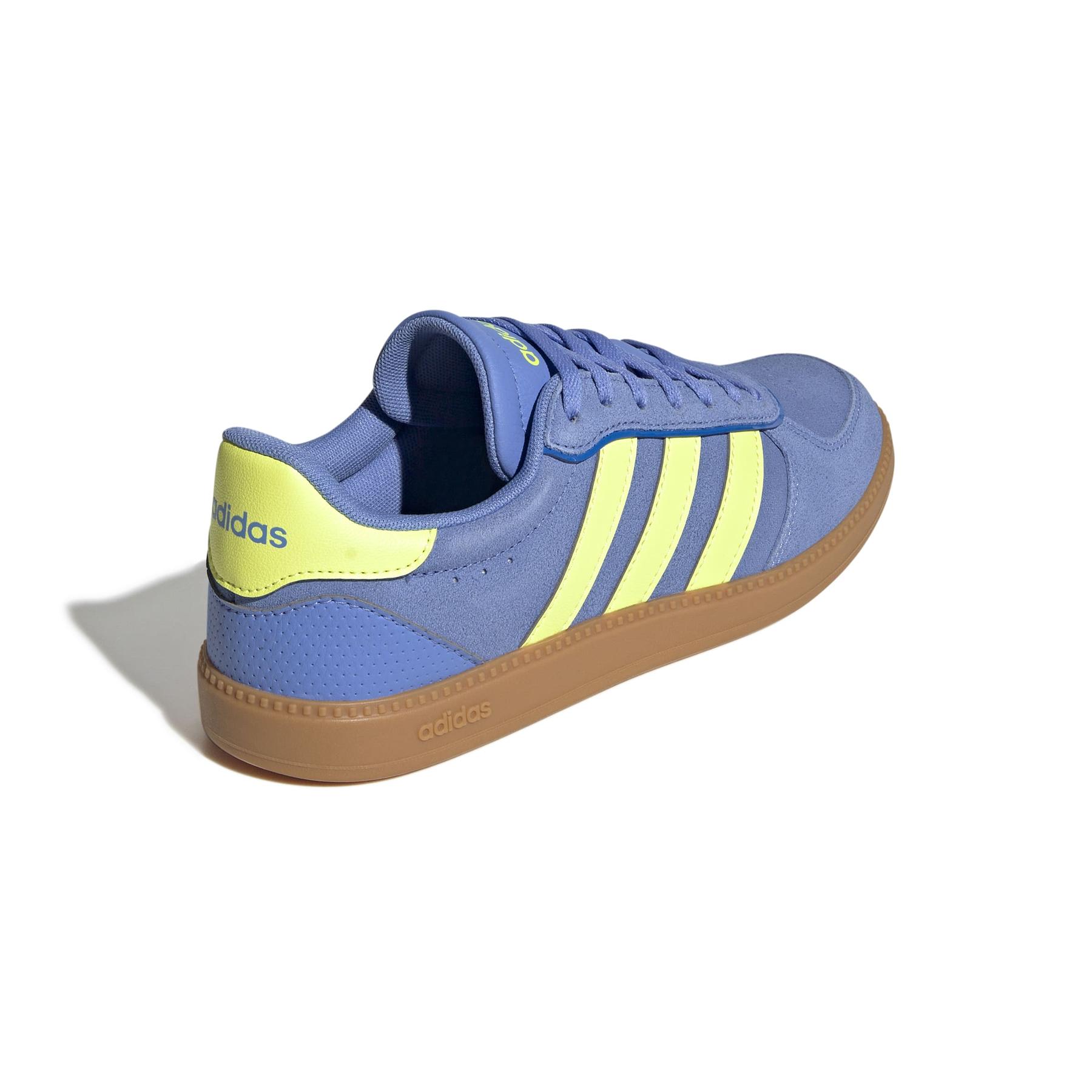 2/0/2025_adidas_jq3150_7_footwear_photography_back_lateral_top_view_white.jpg