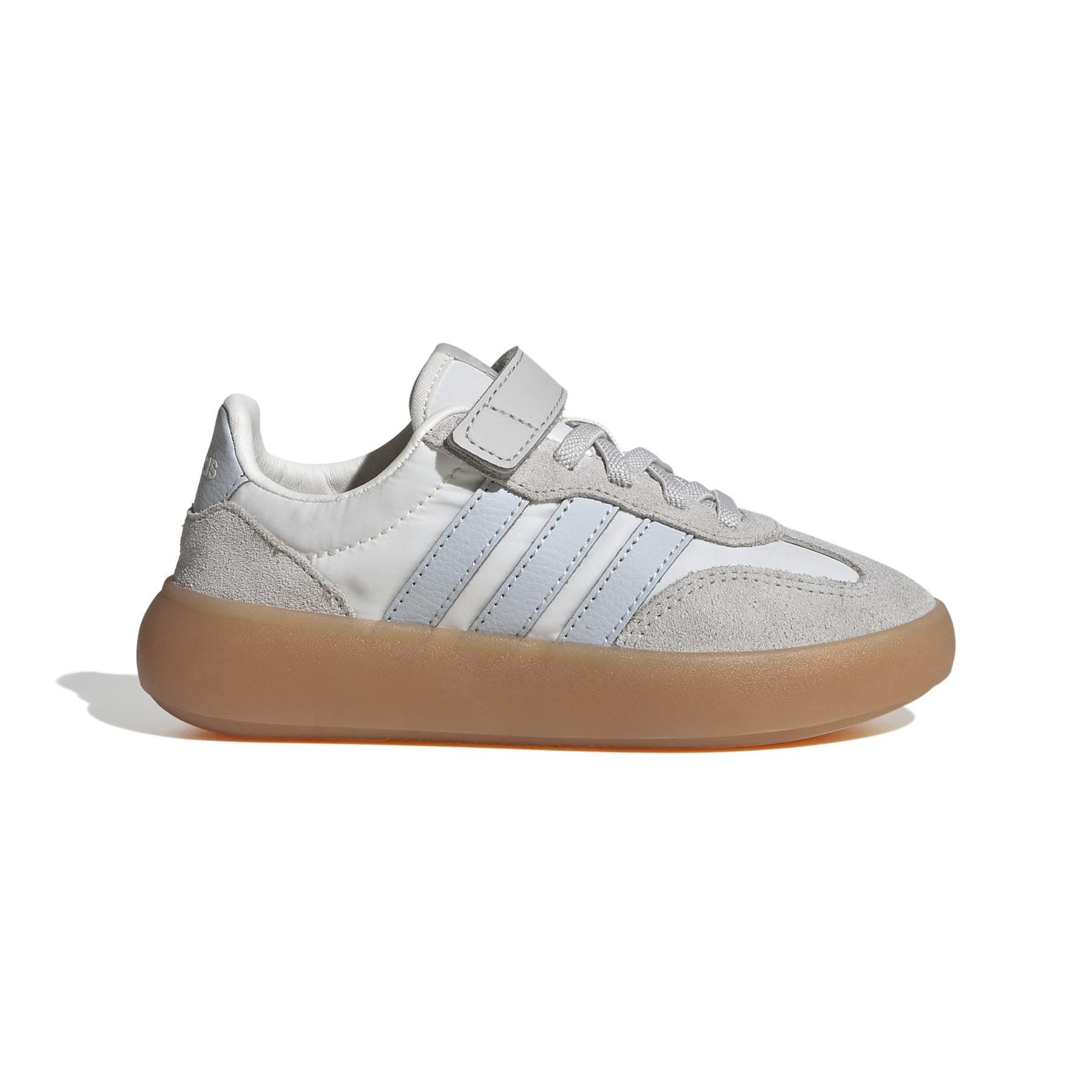 product/2/0/2025_adidas_jr0771_1_footwear_photography_side_lateral_center_view_white.jpg
