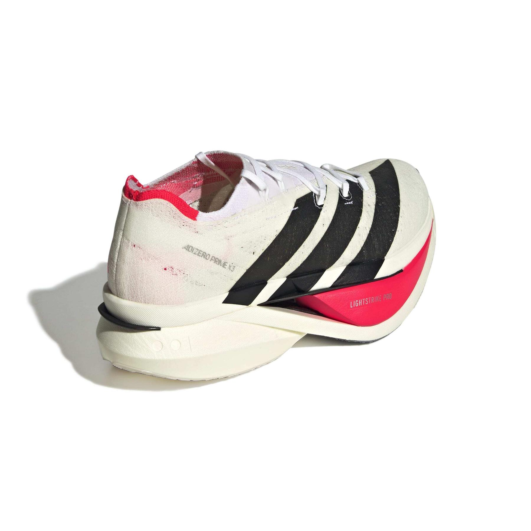 2/0/2025_adidas_jr2597_7_footwear_photography_back_lateral_top_view_white.jpg