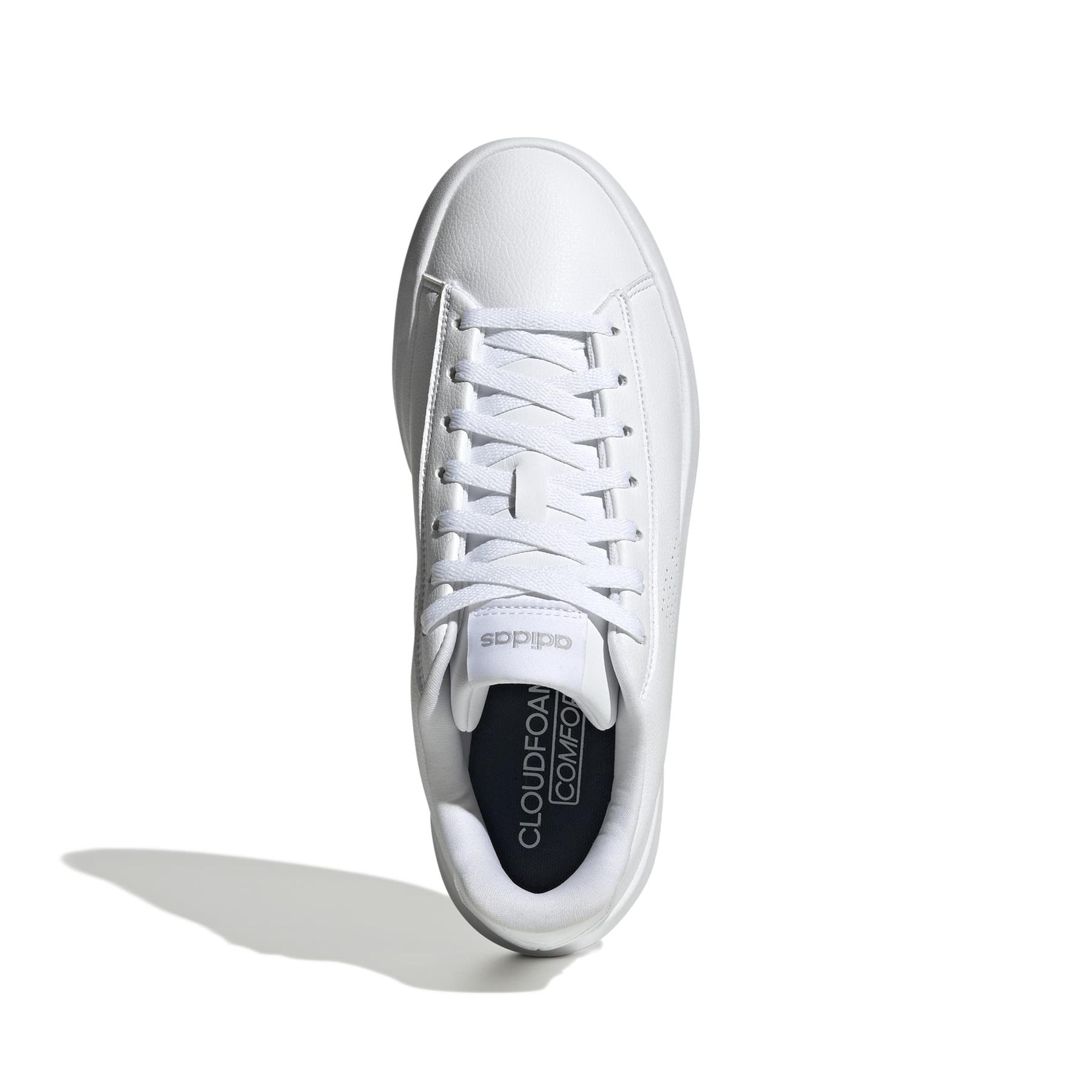 2/0/2025_adidas_jr4530_3_footwear_photography_top_portrait_view_white.jpg