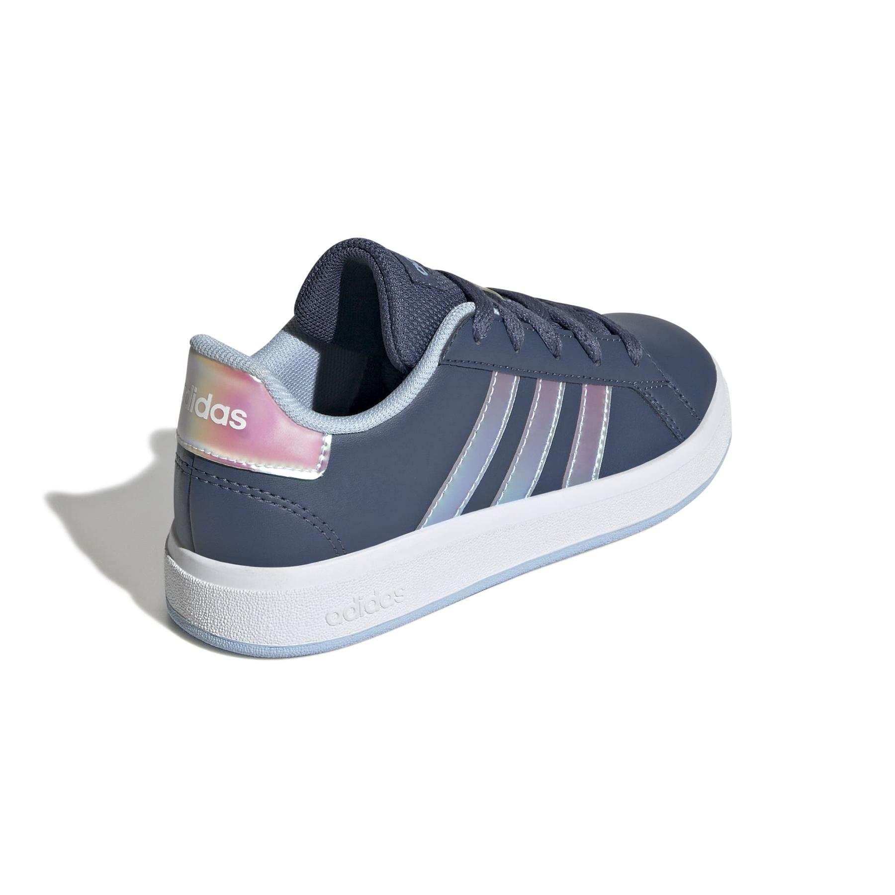 2/0/2025_adidas_jr6095_7_footwear_photography_back_lateral_top_view_white.jpg