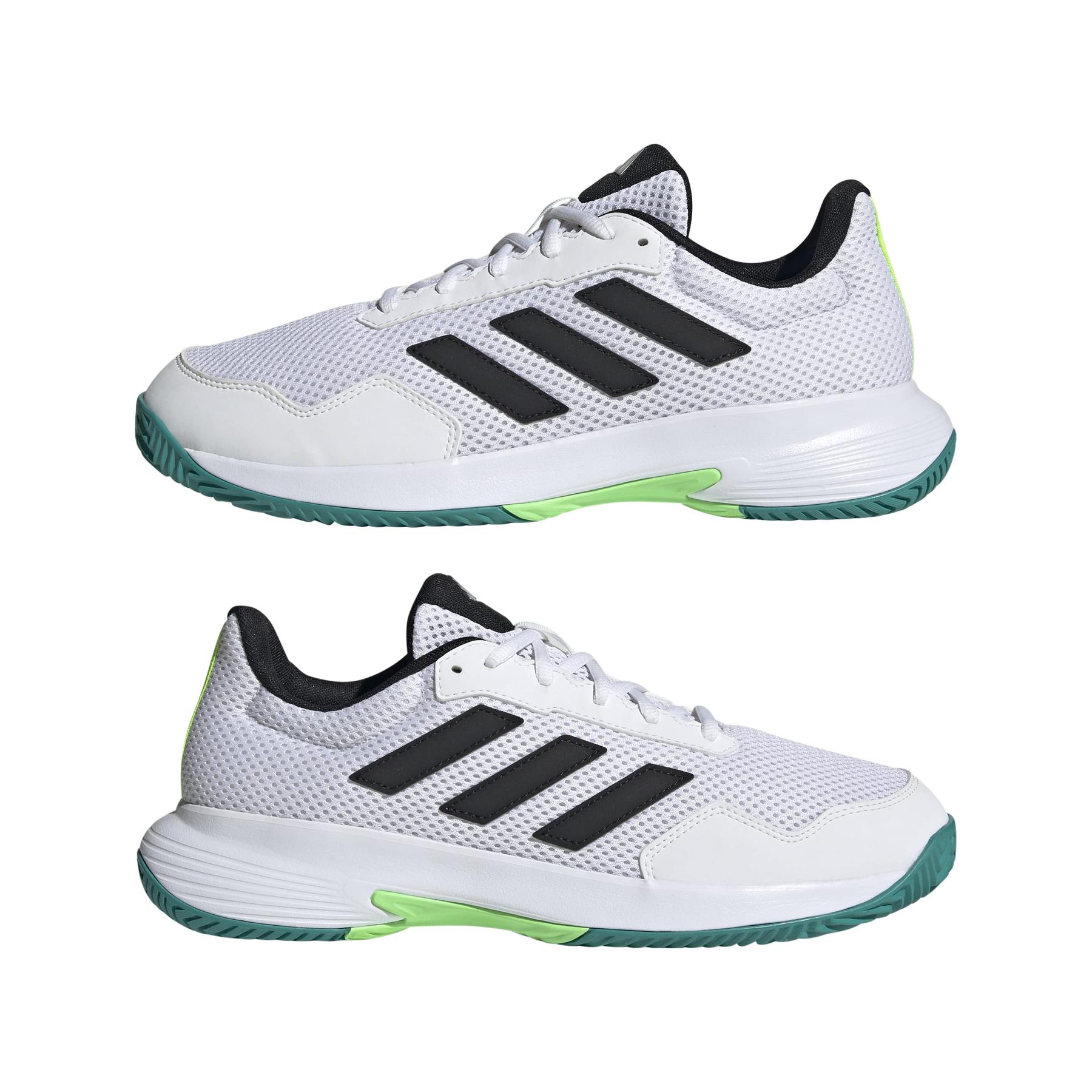 2/0/2025_adidas_jr7258_10_footwear_photography_mirrored_pair_view_white.jpg