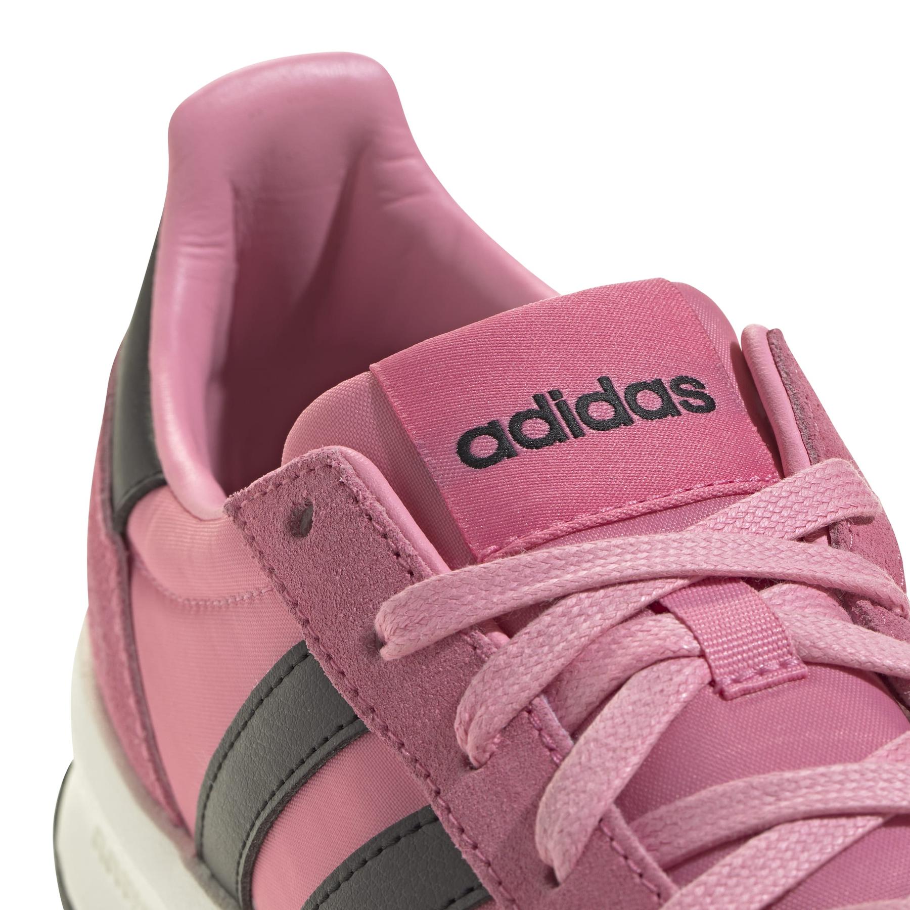product/2/0/2025_adidas_jr8585_8_footwear_photography_detail_view_1_white.jpg