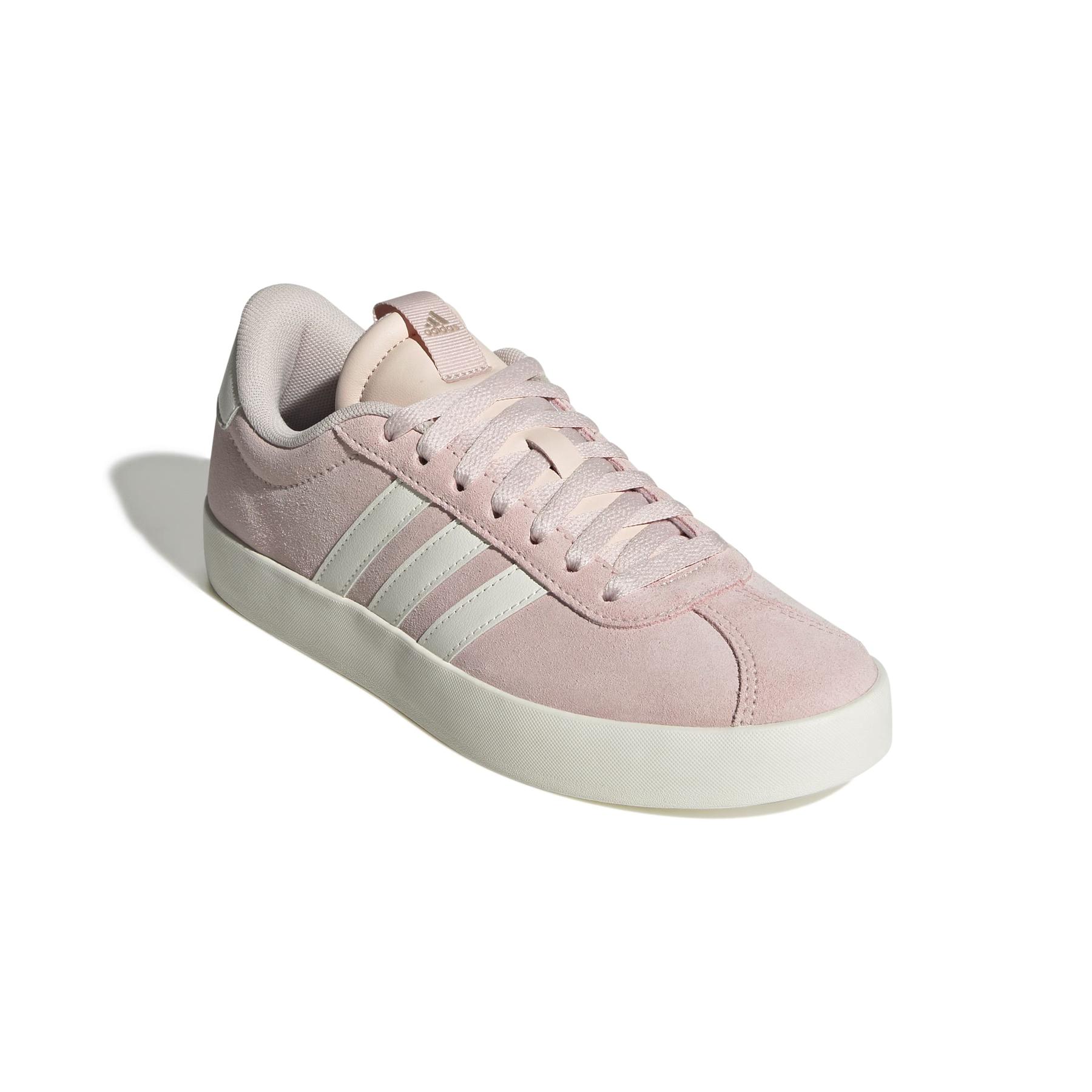 2/0/2025_adidas_jr8646_6_footwear_photography_front_lateral_top_view_white.jpg