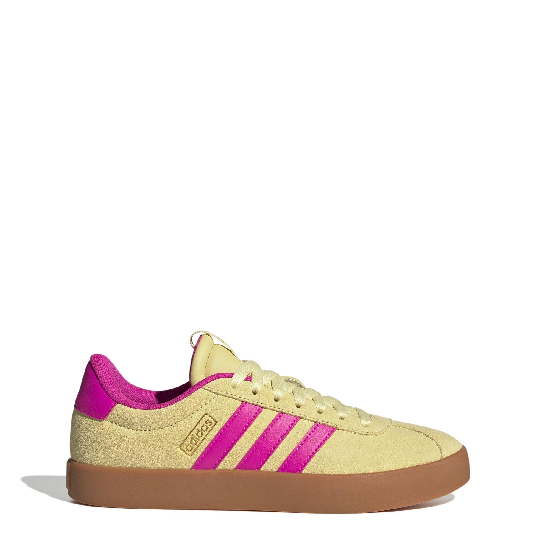 2/0/2025_adidas_jr8649_2_footwear_photography_side_lateral_view_white.jpg