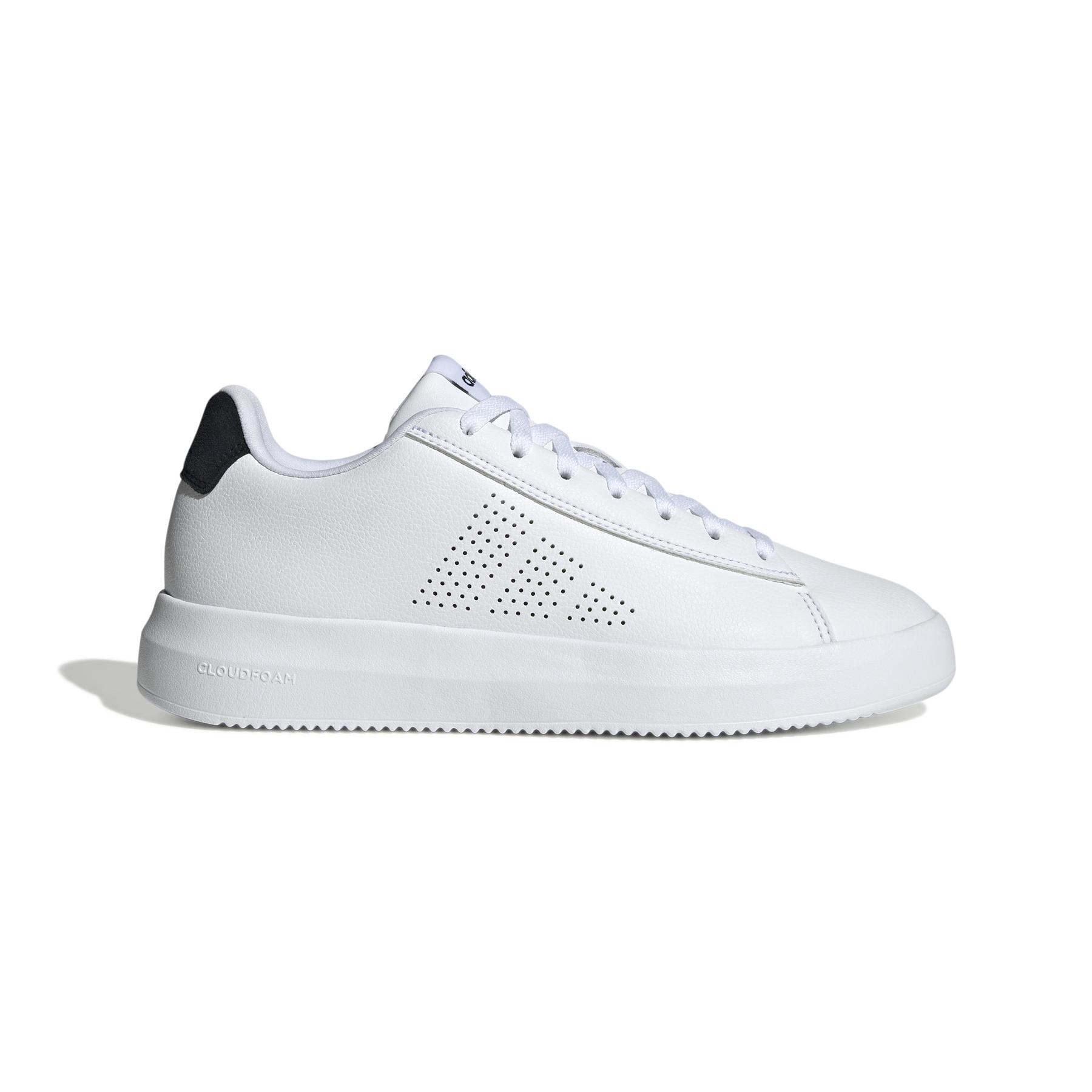 2/0/2025_adidas_jr9242_1_footwear_photography_side_lateral_center_view_white.jpg