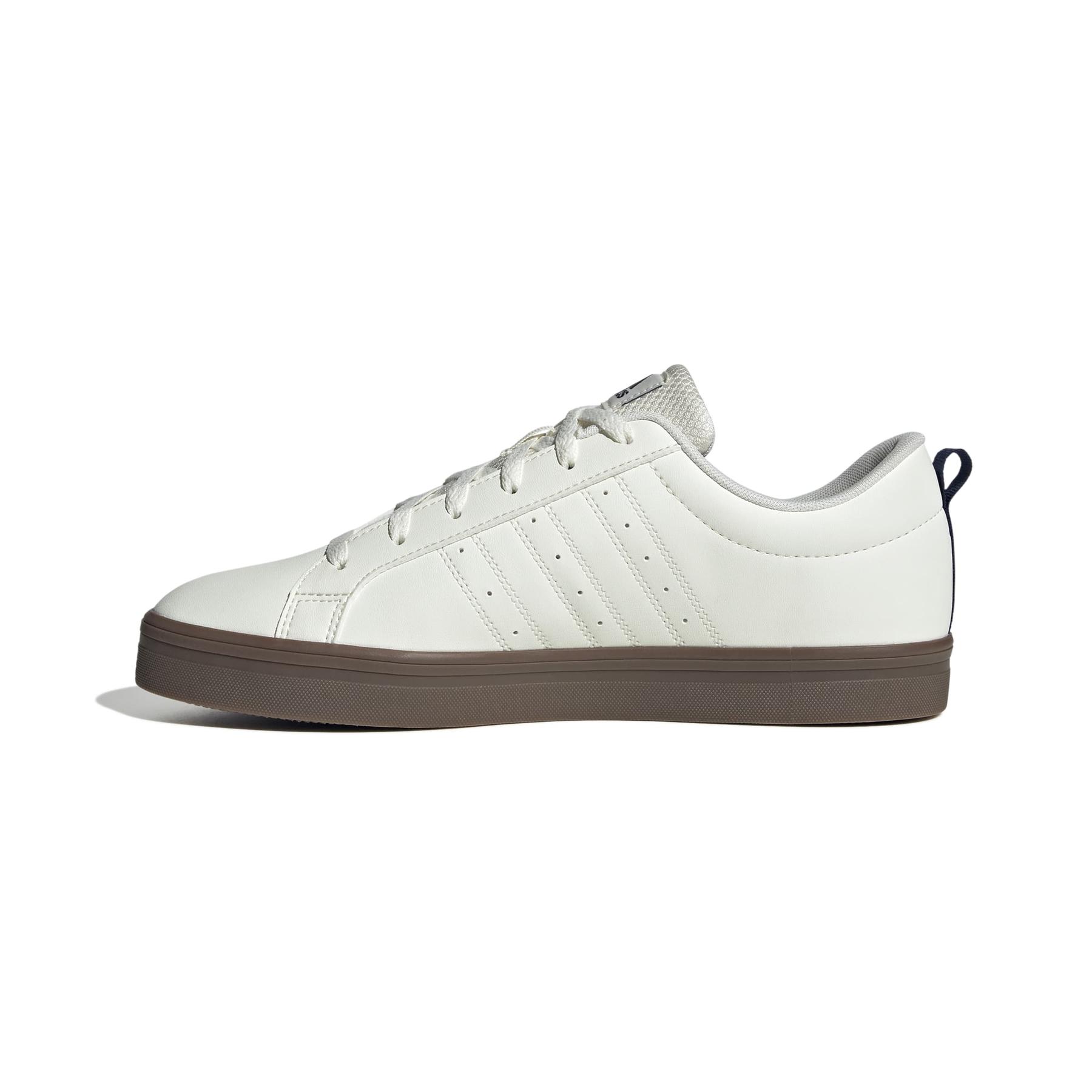 2/0/2025_adidas_js2671_5_footwear_photography_side_medial_center_view_white.jpg