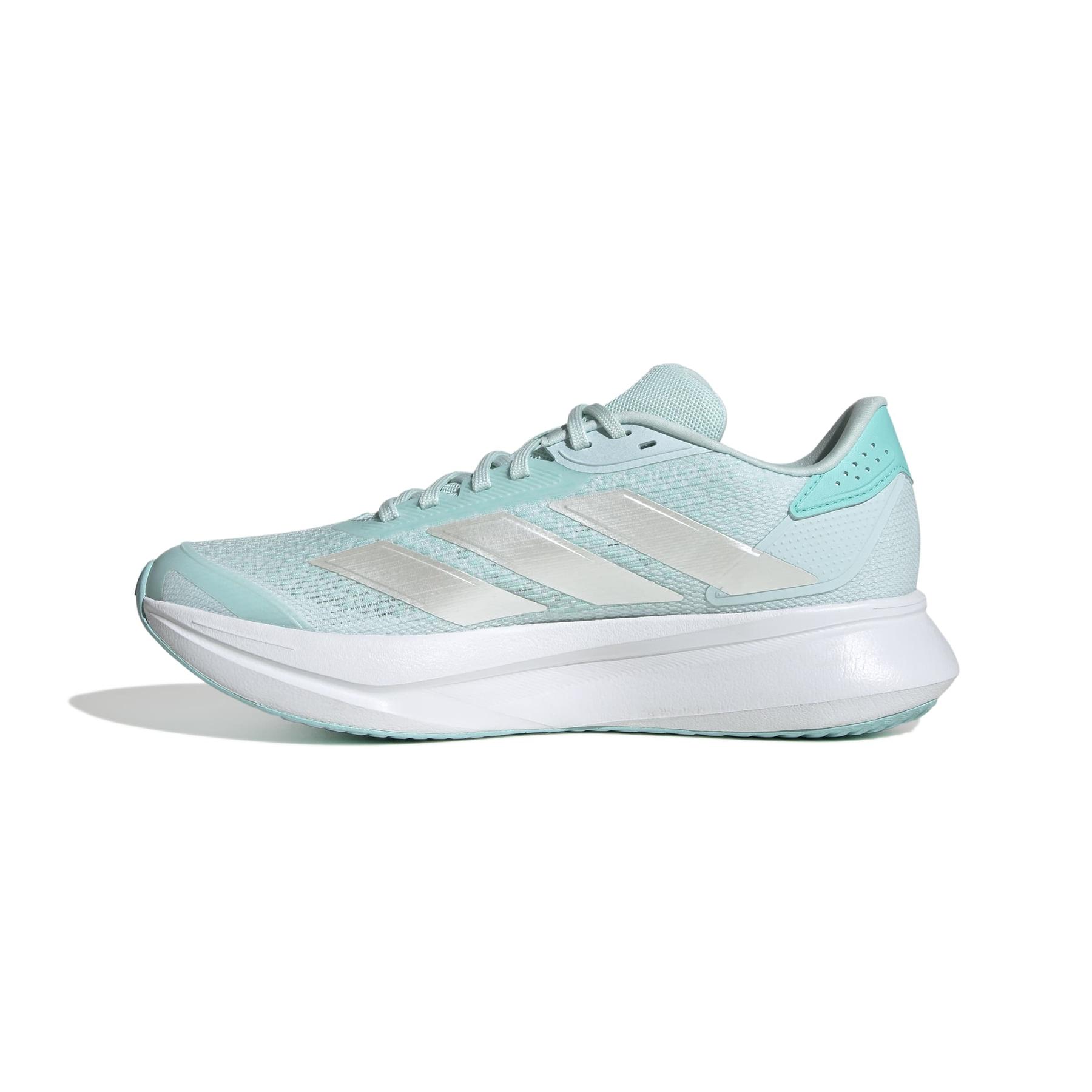 2/0/2025_adidas_js4403_5_footwear_photography_side_medial_center_view_white.jpg