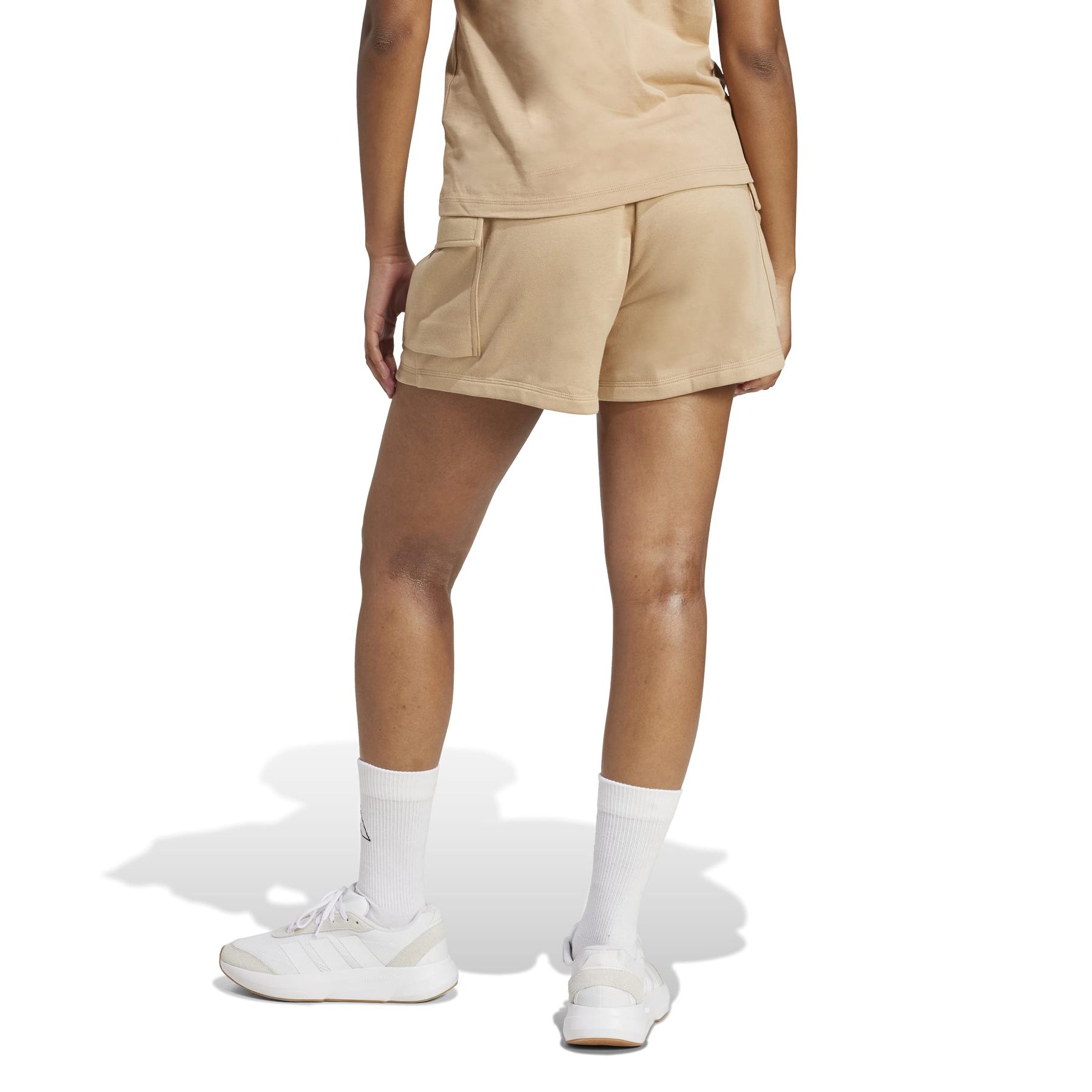 2/0/2025_adidas_jv7260_3_apparel_on_model_back_view_white.jpg