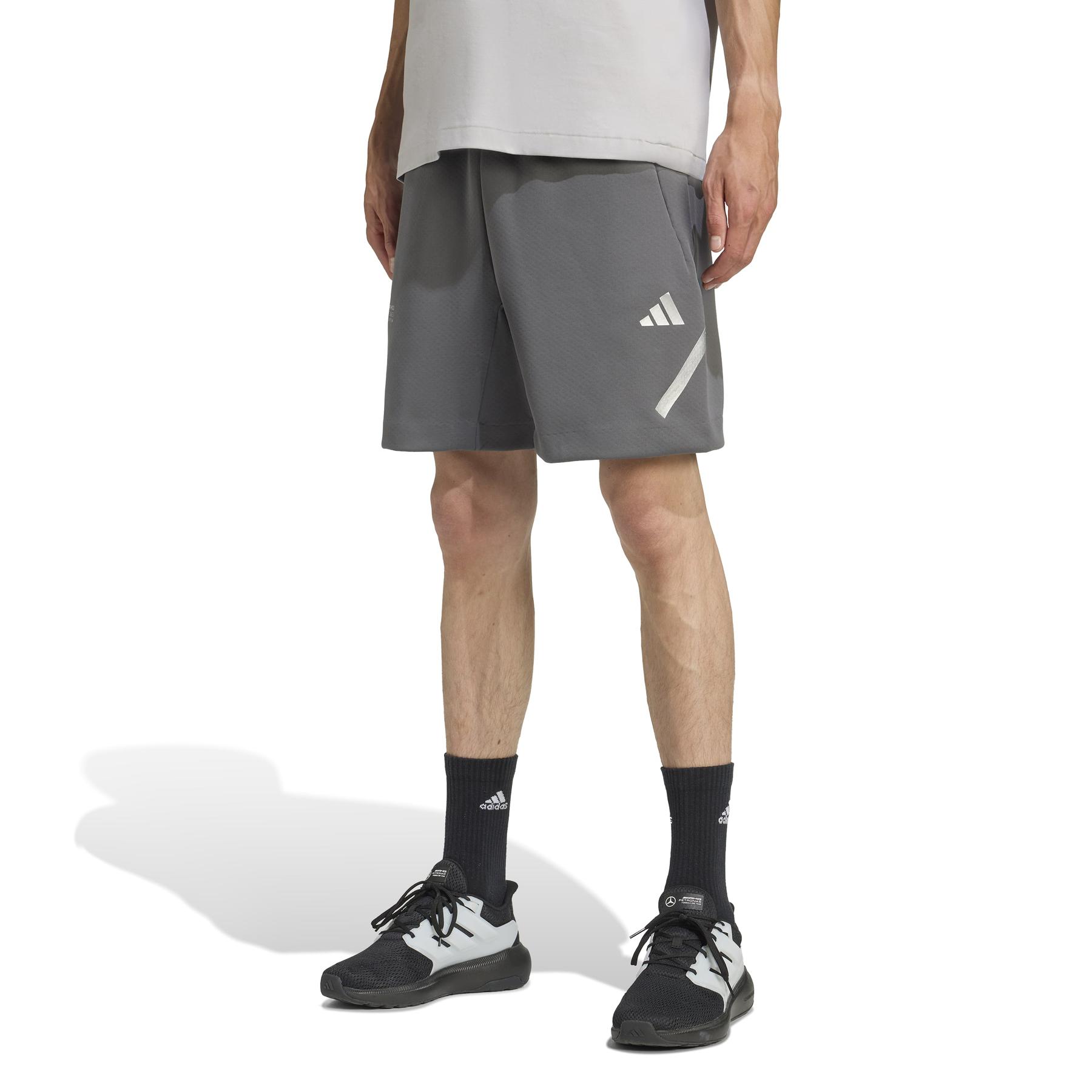 2/0/2025_adidas_jw3479_2_apparel_on_model_standard_view_white.jpg