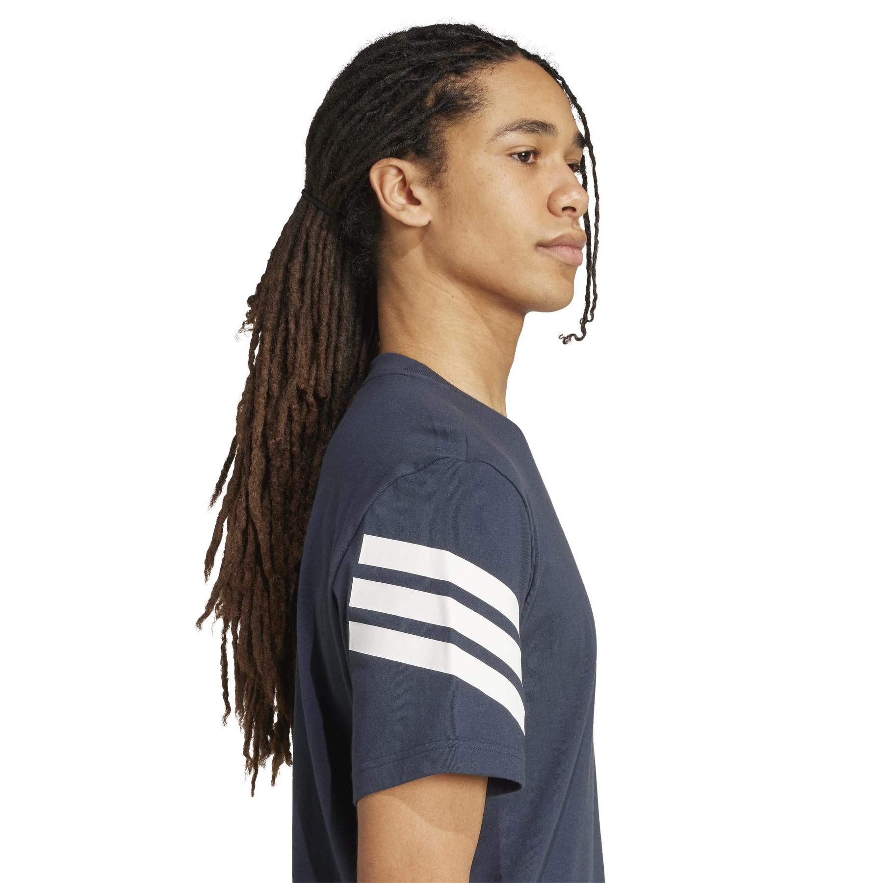 product/2/0/2025_adidas_jw4786_6_apparel_on_model_detail_view_2_white.jpg
