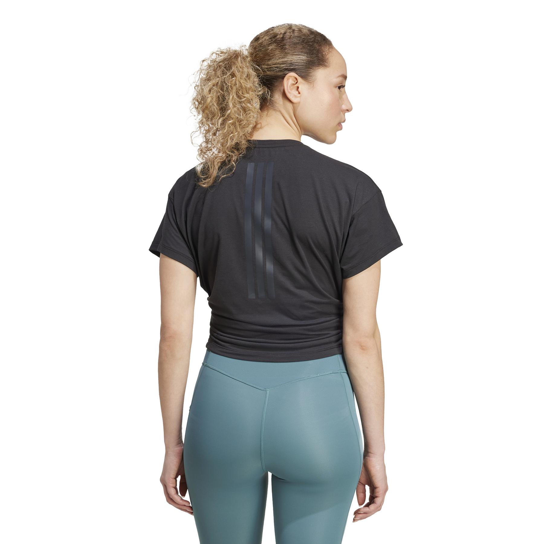 product/2/0/2025_adidas_jx1190_3_apparel_on_model_back_view_white.jpg