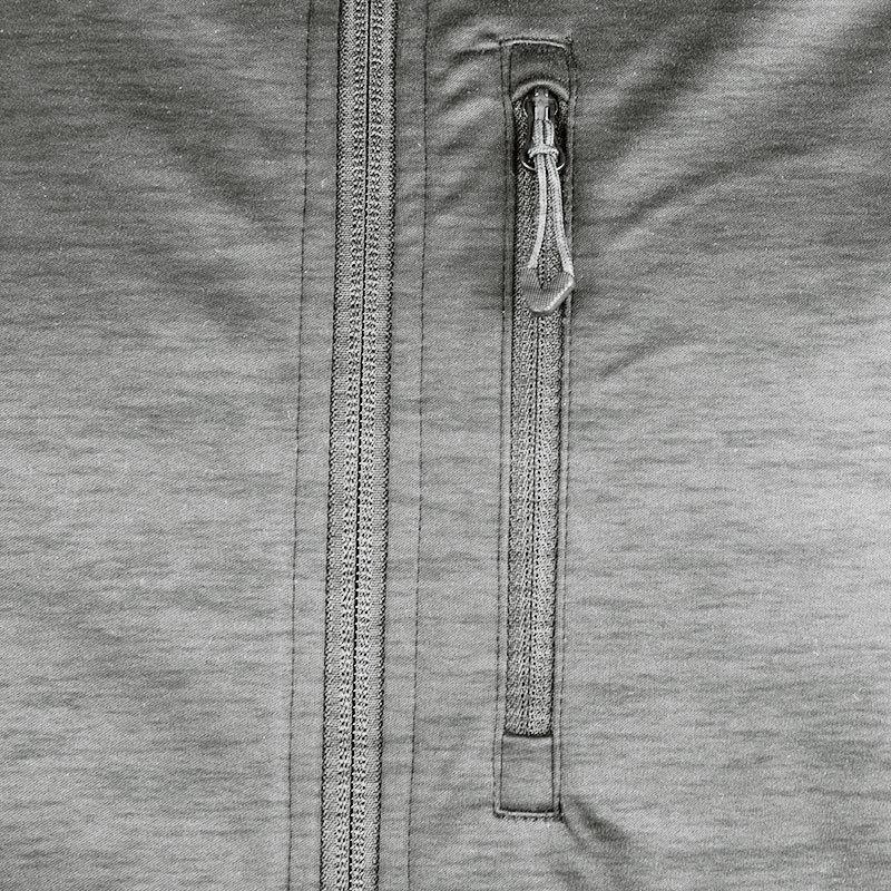 7/6/7605_40_p02.jpg
