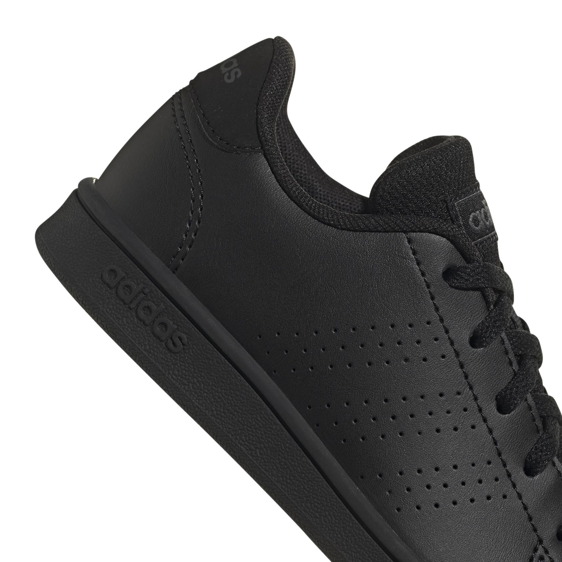 product/a/d/adidas-originals_gw6484_9_footwear_photography_detail_view_2_white_000.jpg