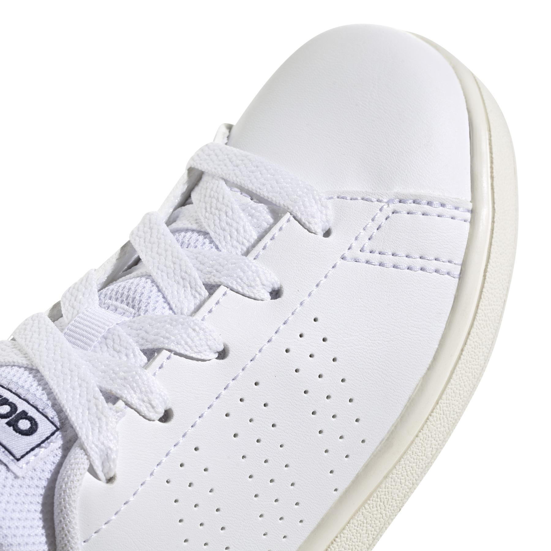 product/a/d/adidas-originals_gw6487_9_footwear_photography_detail_view_2_white_000.jpg