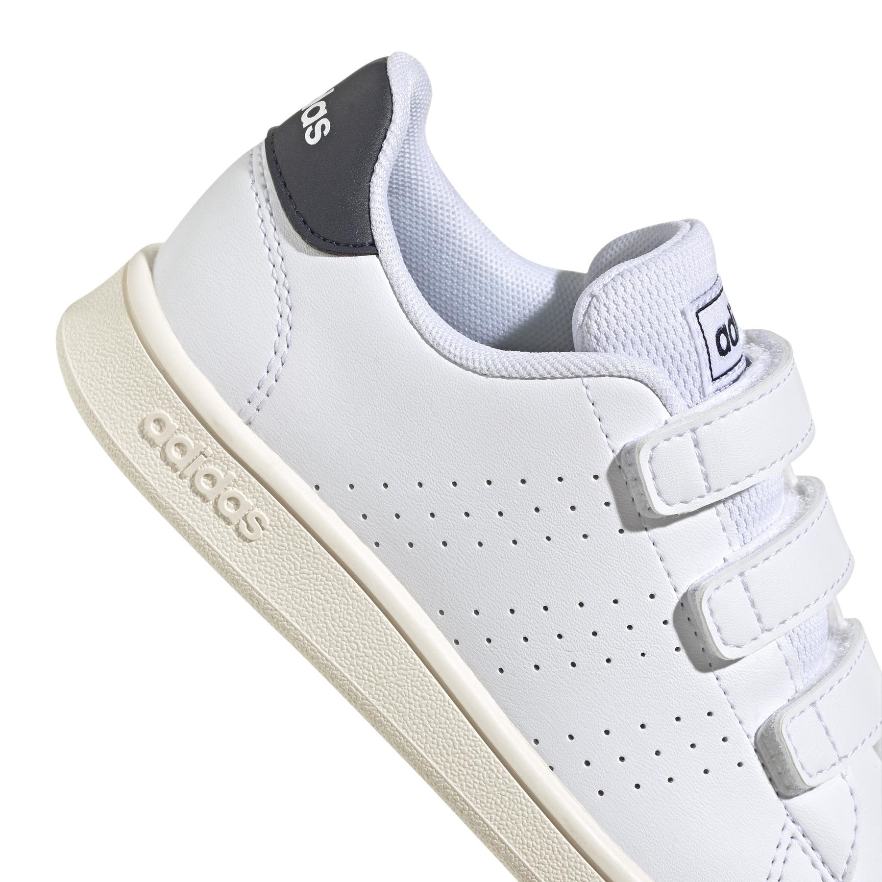 product/a/d/adidas-originals_gw6493_9_footwear_photography_detail_view_2_white_000.jpg