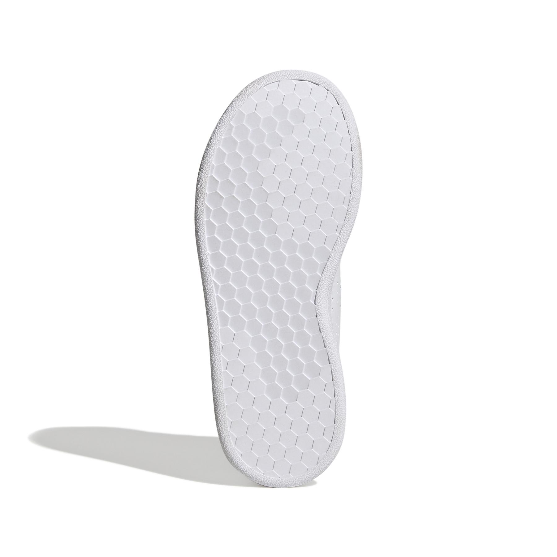 product/a/d/adidas-originals_gw6494_4_footwear_photography_bottom_view_white_000.jpg