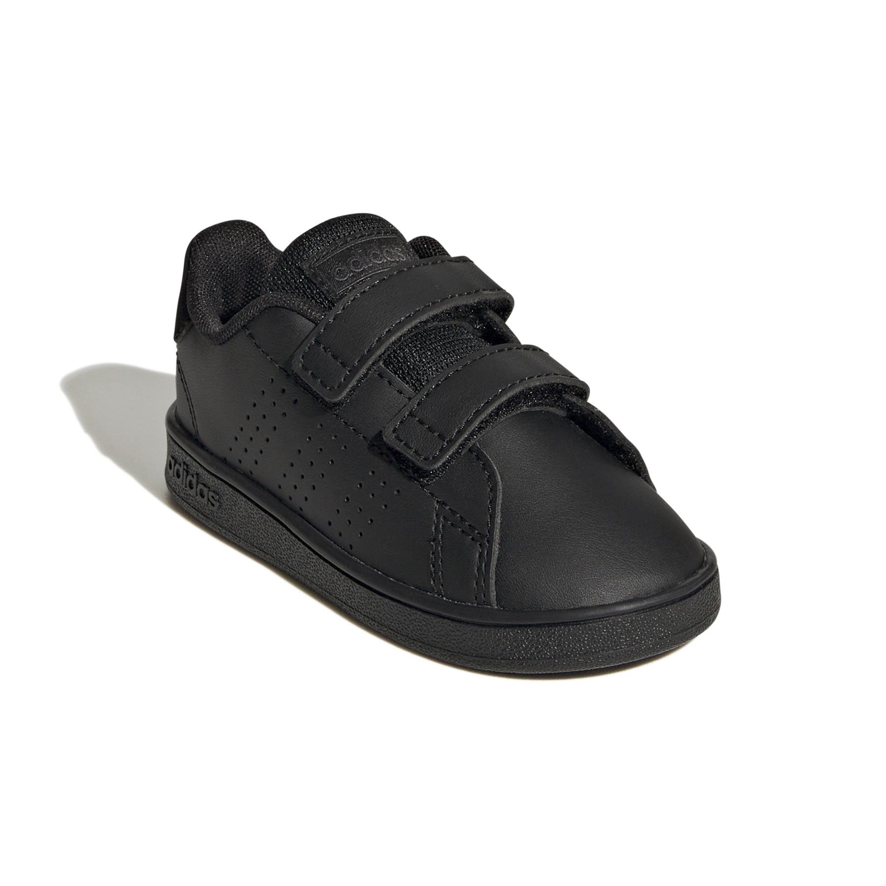 a/d/adidas-originals_gw6497_6_footwear_photography_front_lateral_top_view_white_000.jpg