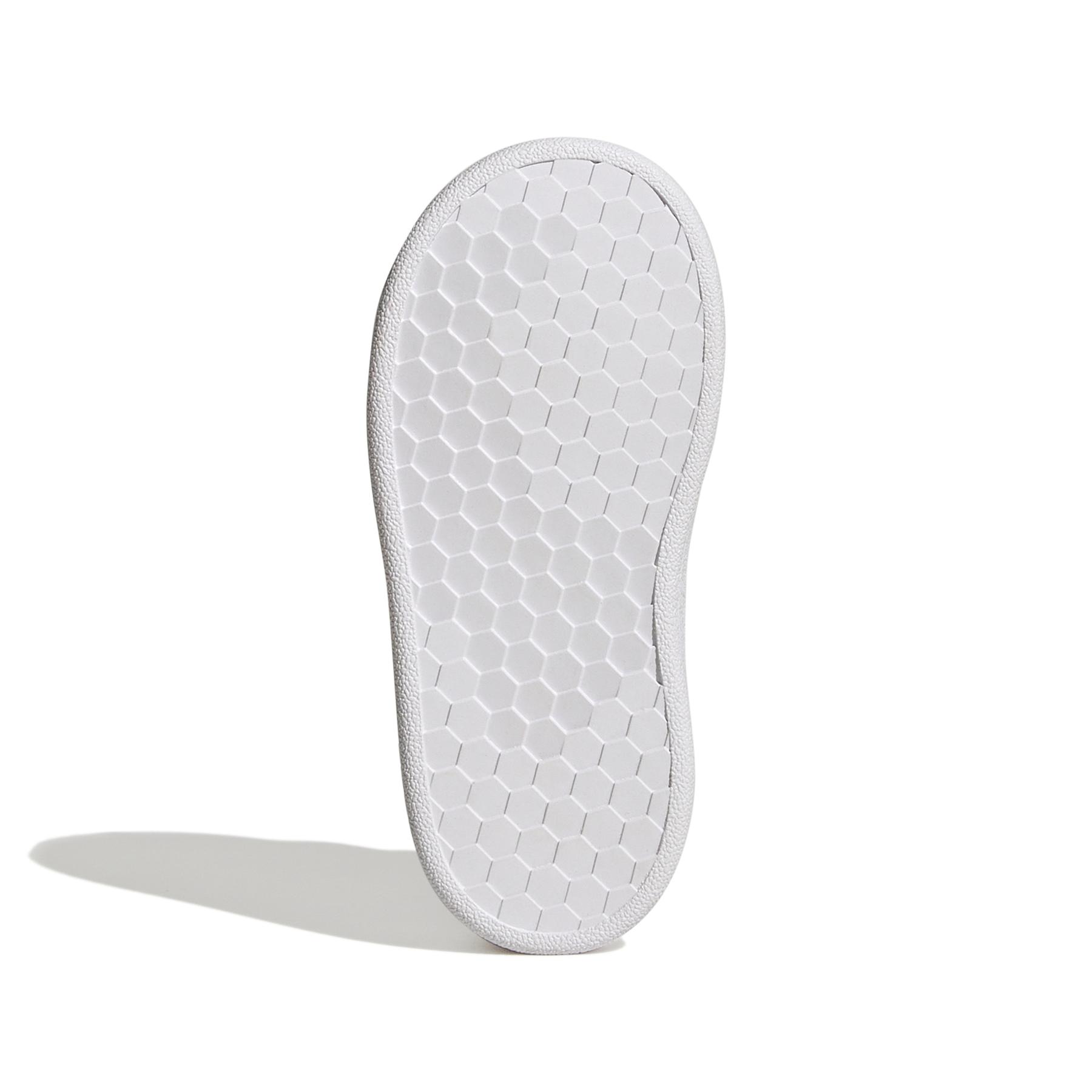 a/d/adidas-originals_gw6501_4_footwear_photography_bottom_view_white_000.jpg