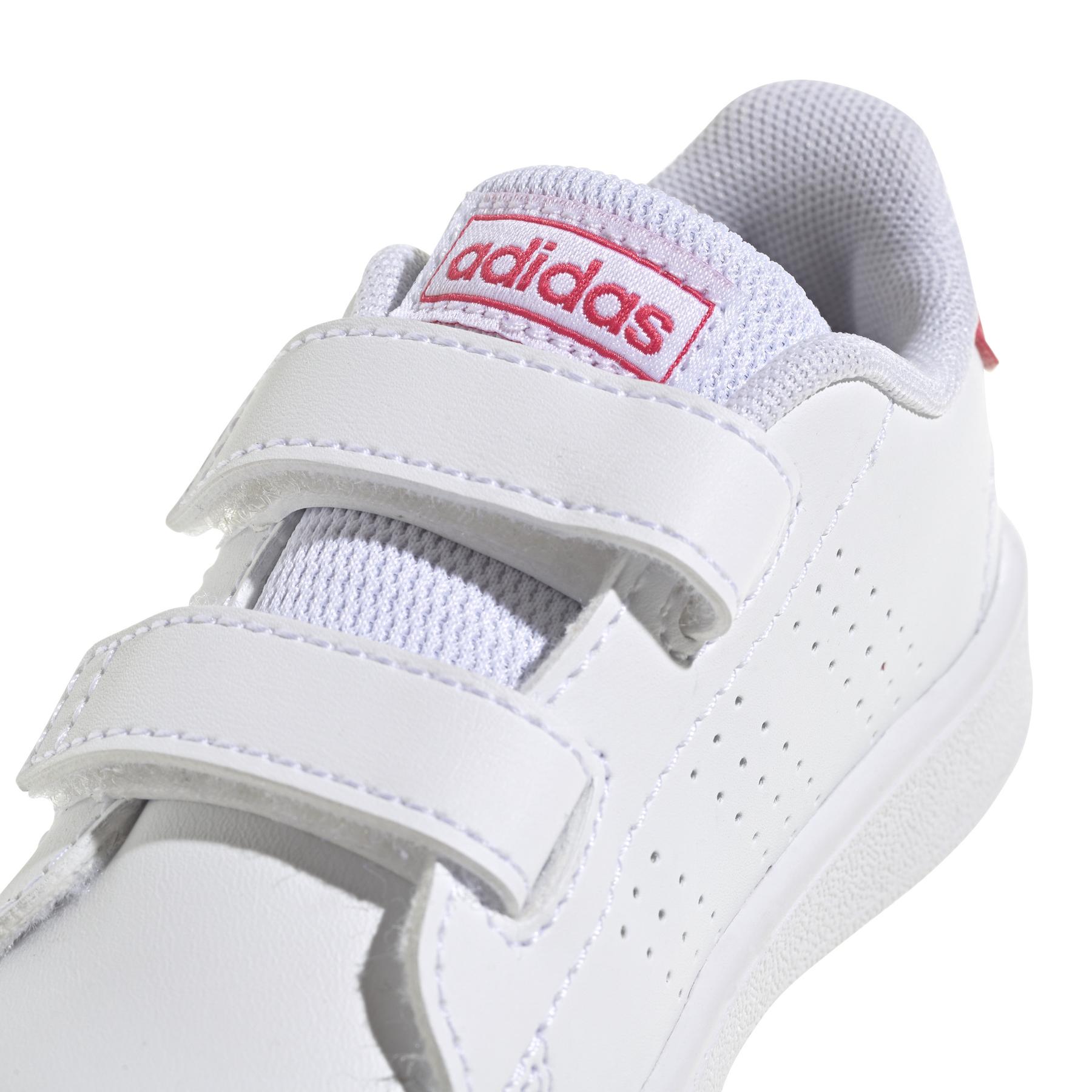 a/d/adidas-originals_gw6501_9_footwear_photography_detail_view_2_white_000.jpg