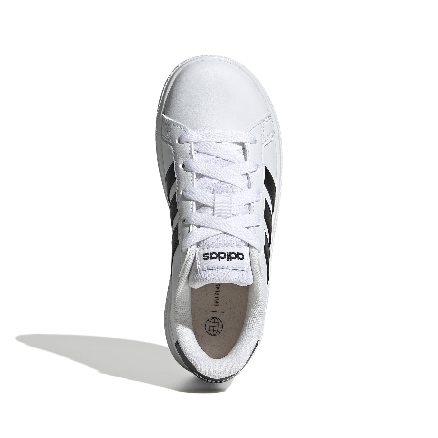 a/d/adidas-originals_gw6511_3_footwear_photography_top_portrait_view_white_000.jpg