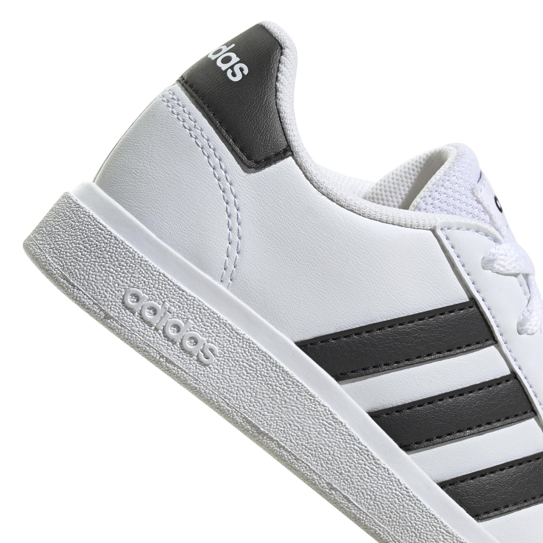 a/d/adidas-originals_gw6511_9_footwear_photography_detail_view_2_white_000.jpg
