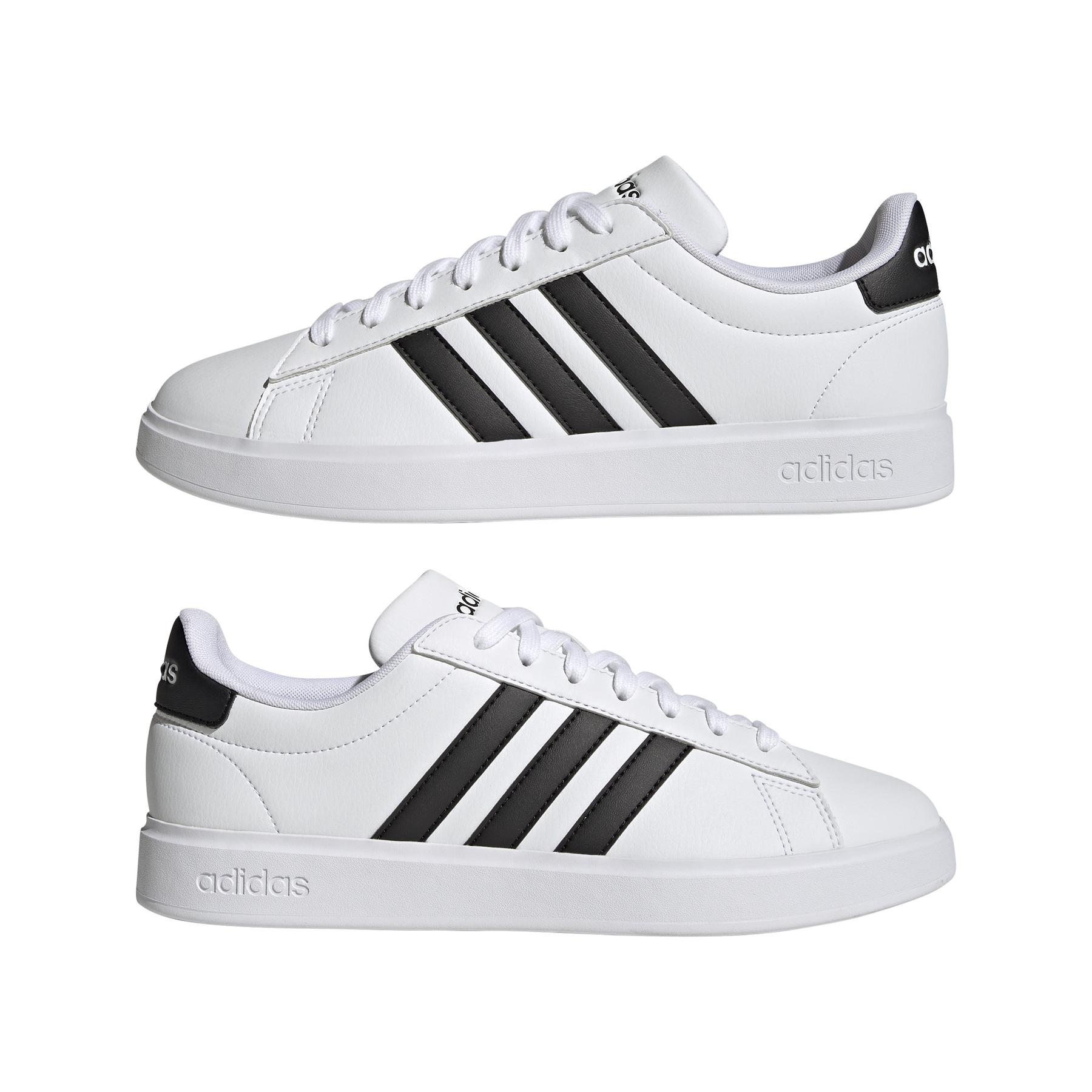 a/d/adidas-originals_gw9195_10_footwear_photography_mirrored_pair_view_white_000.jpg